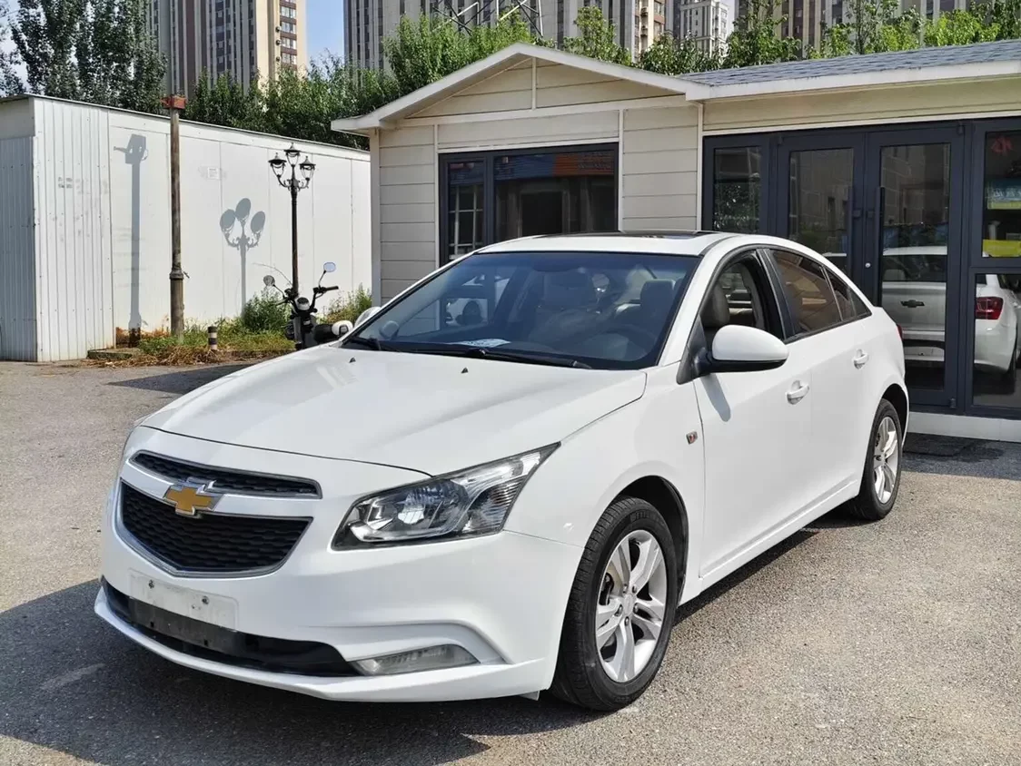 Chevrolet Monza (Cruze)