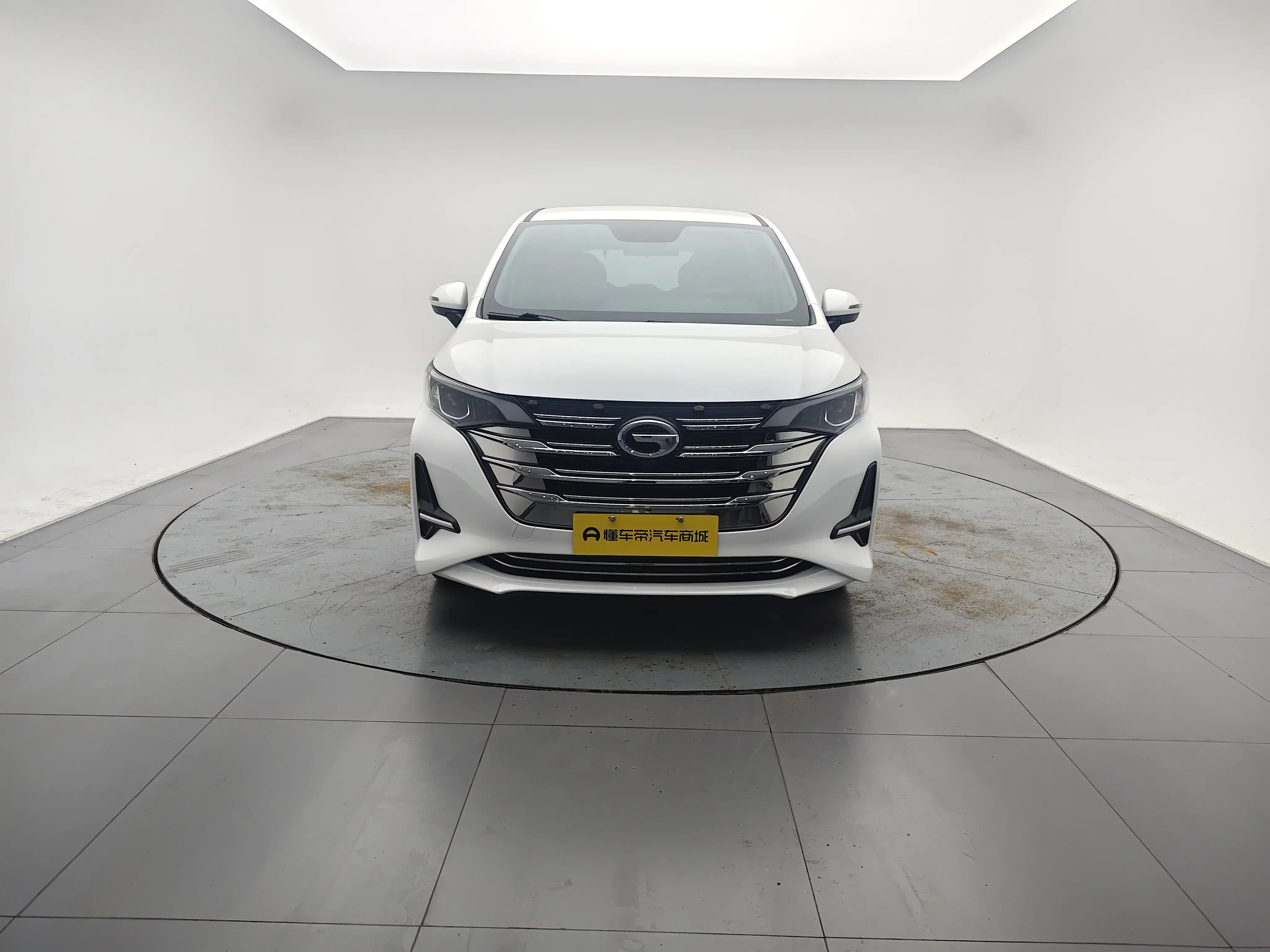 GAC Trumpchi M6