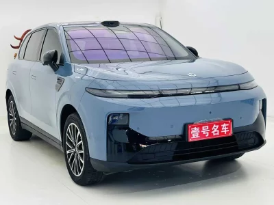 Leapmotor B10