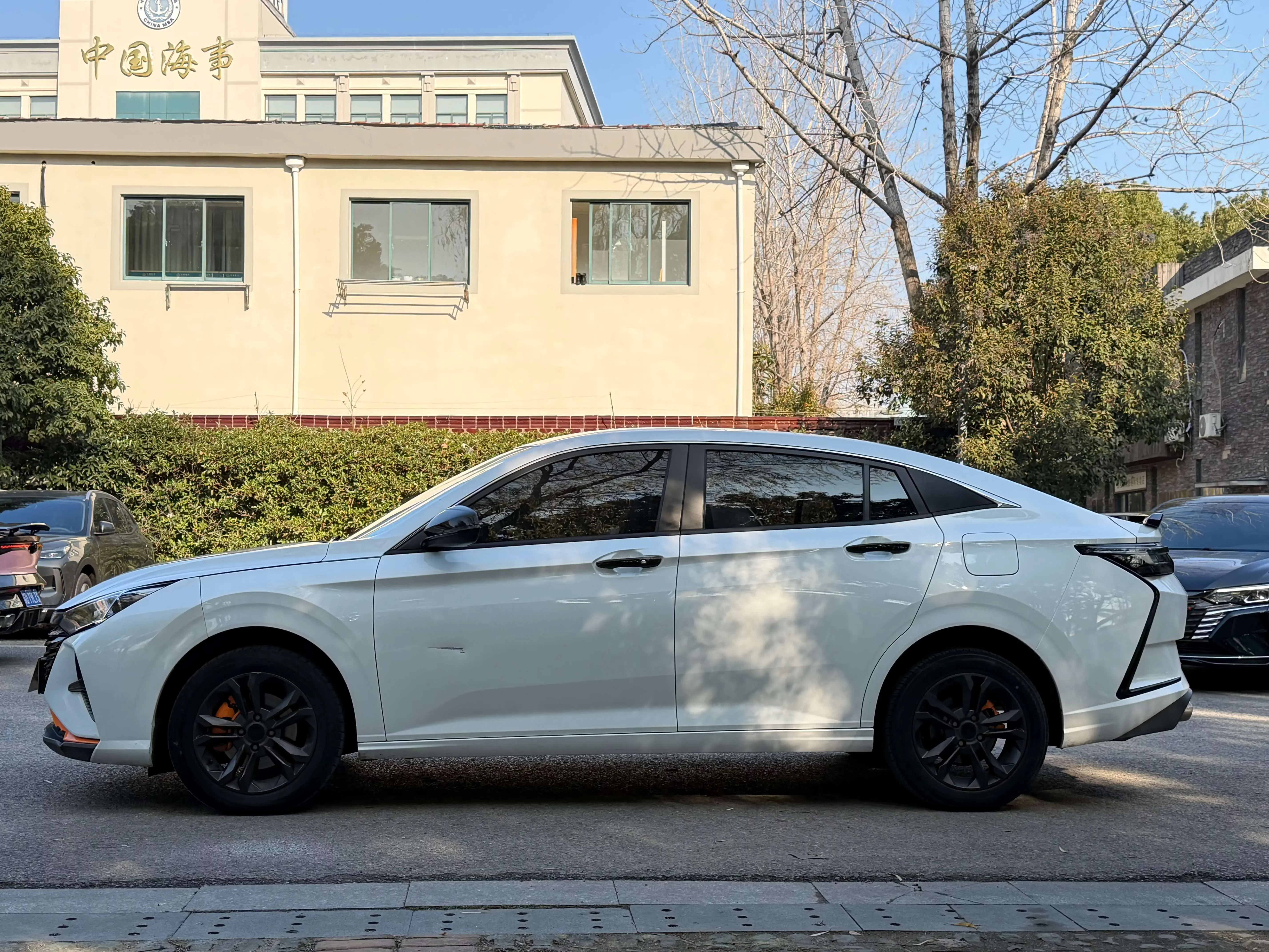 Dongfeng Yixuan