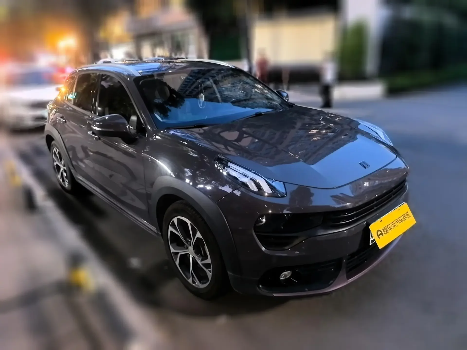 Lynk & Co 02