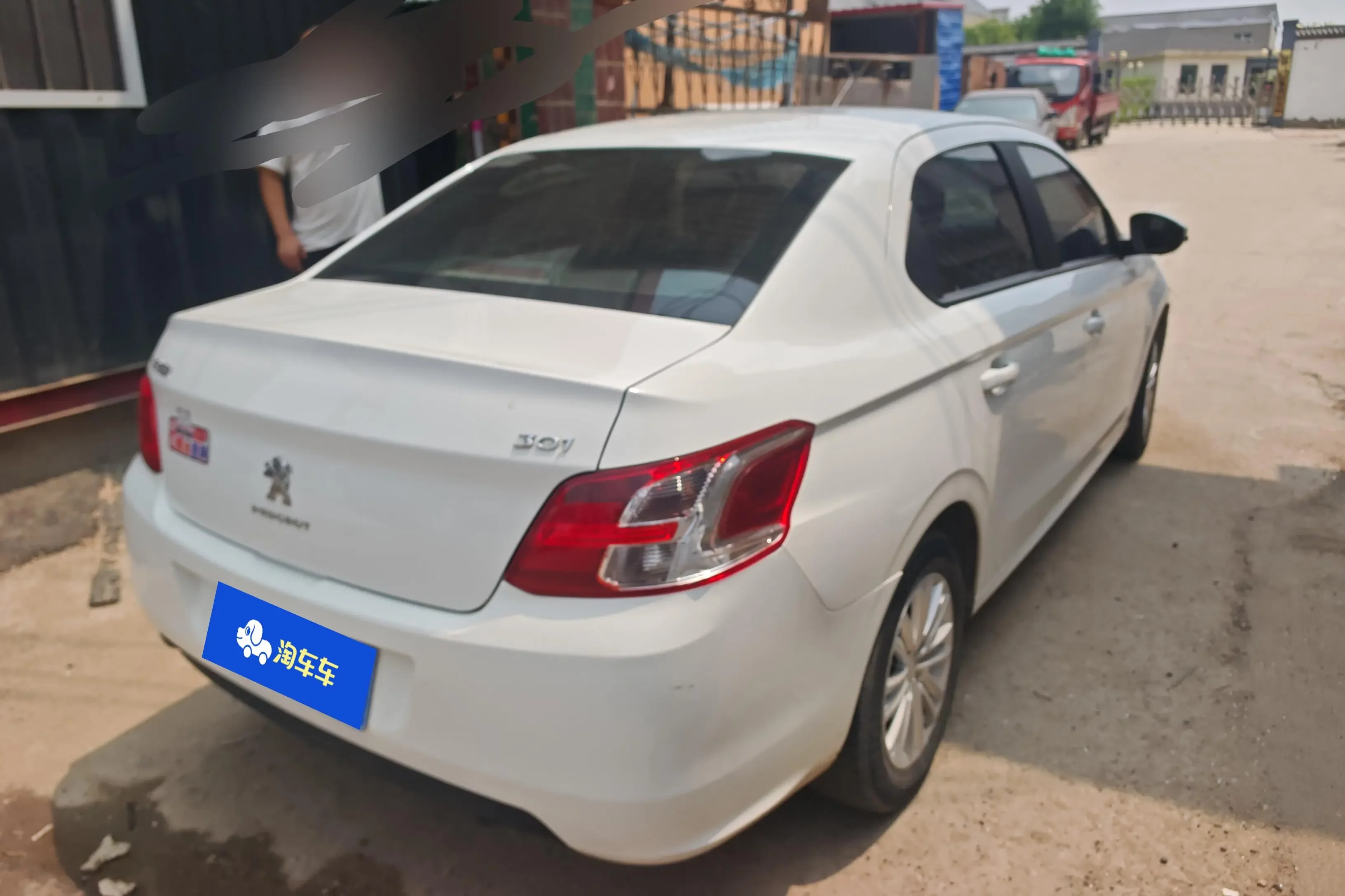 Peugeot 301
