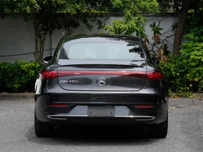 Mercedes-Benz EQS