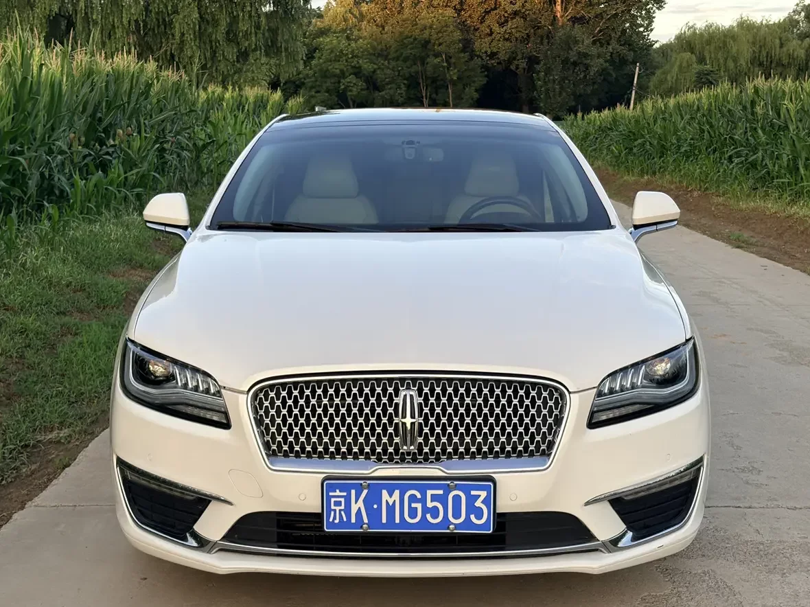 Lincoln MKZ