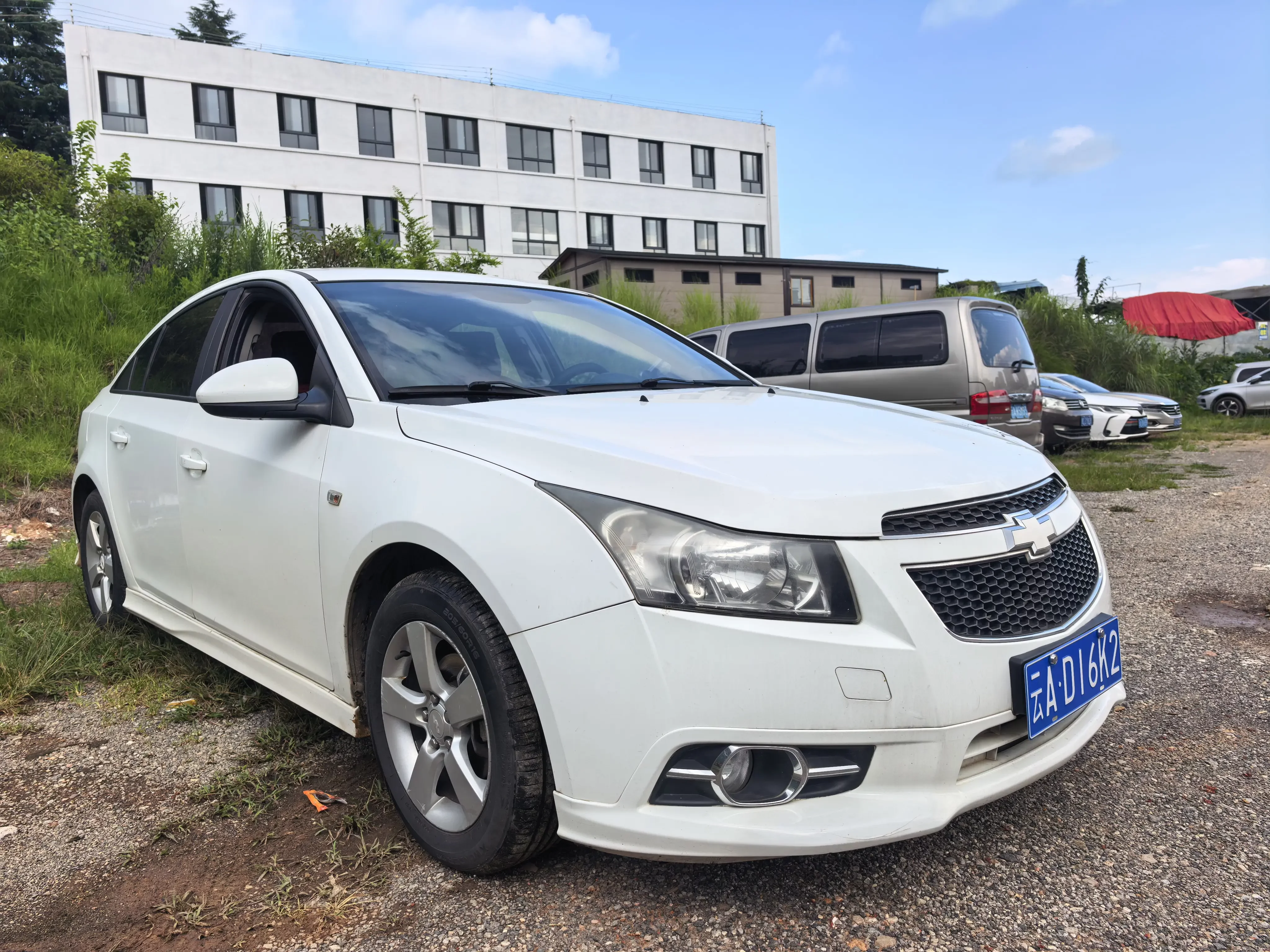 Chevrolet Monza (Cruze)