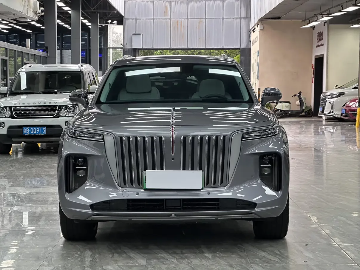 Hongqi E-HS9