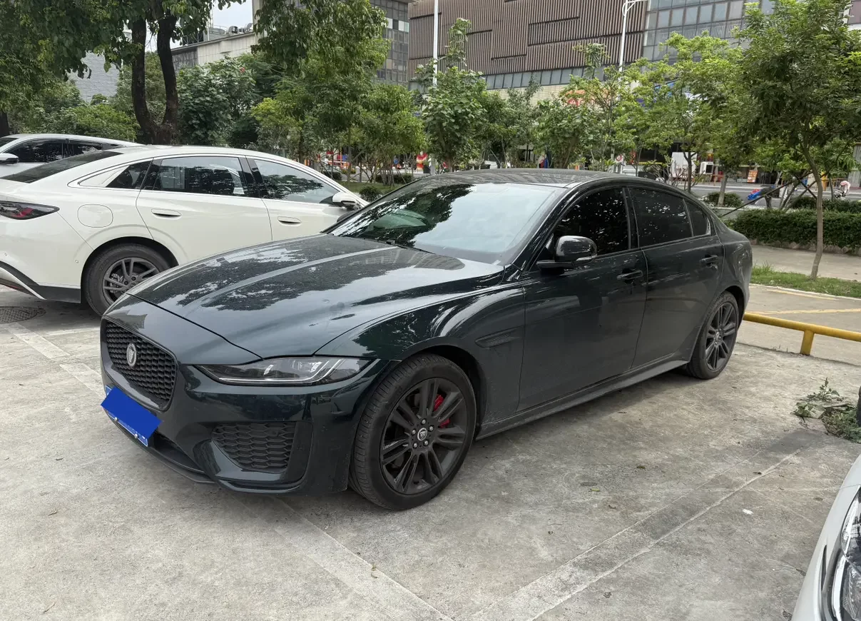 Jaguar XEL