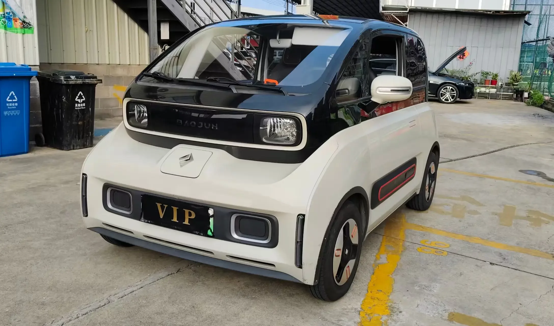 BAOJUN KIWI EV