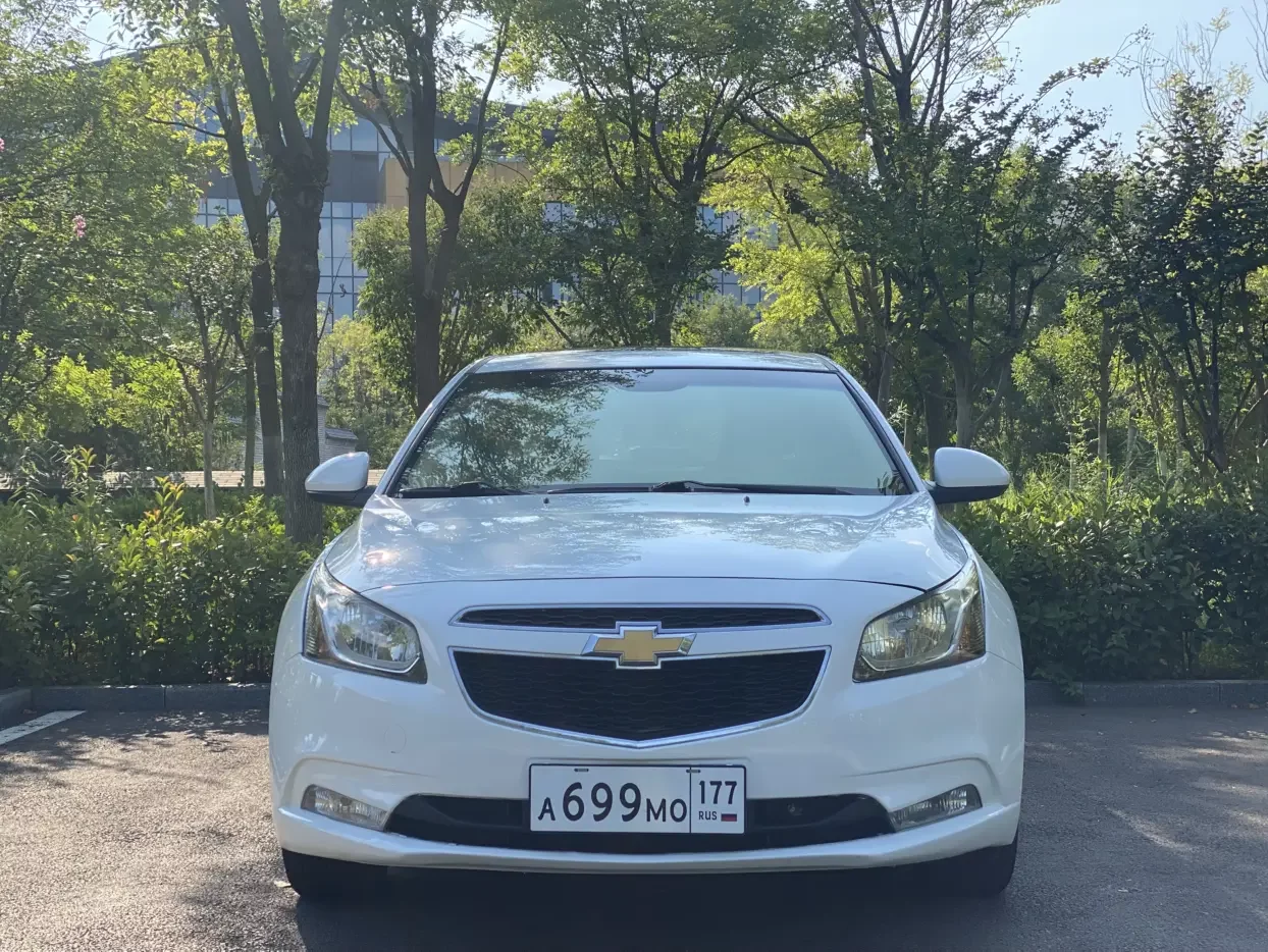 Chevrolet Monza (Cruze)