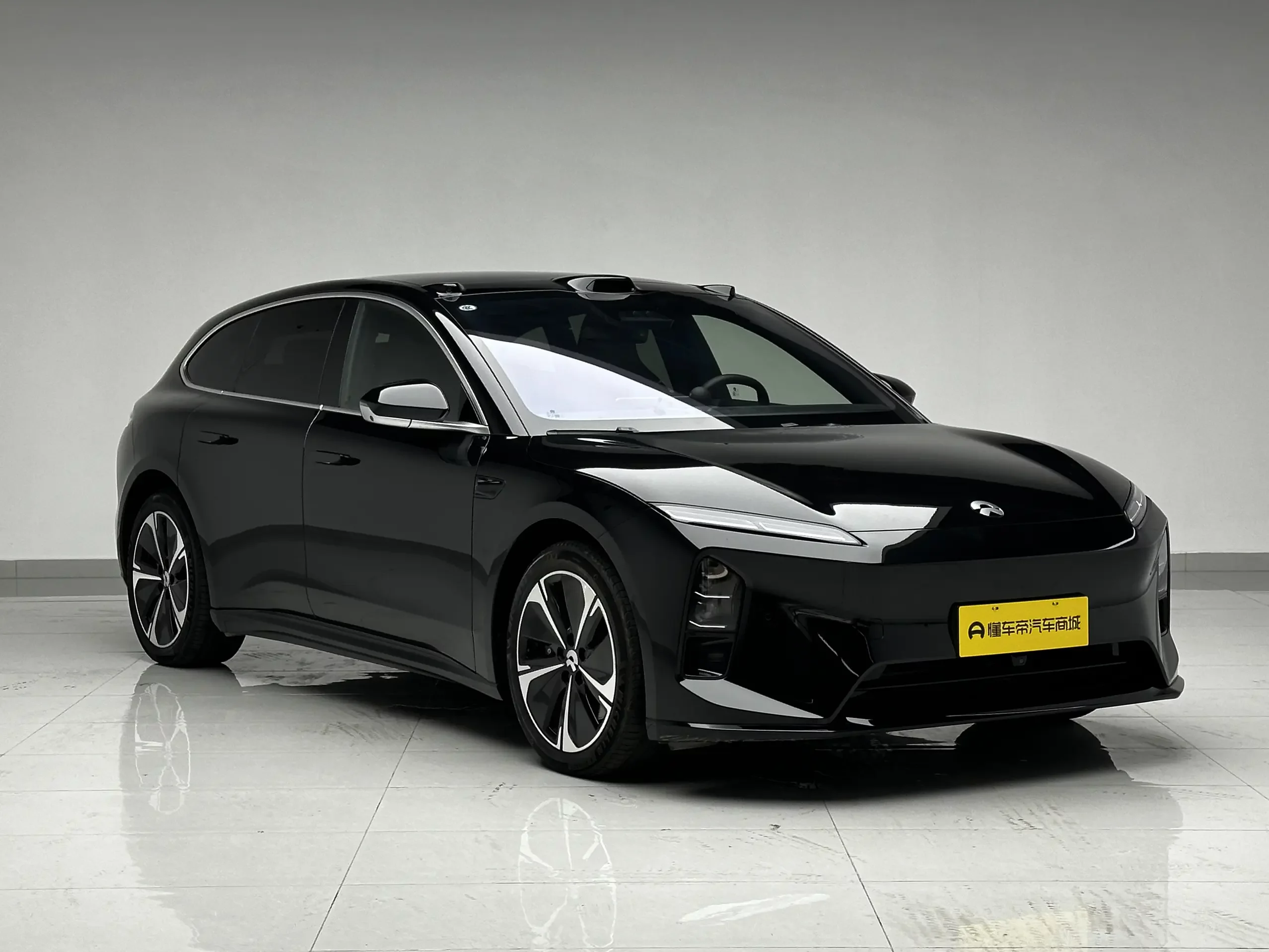 NIO ET5T