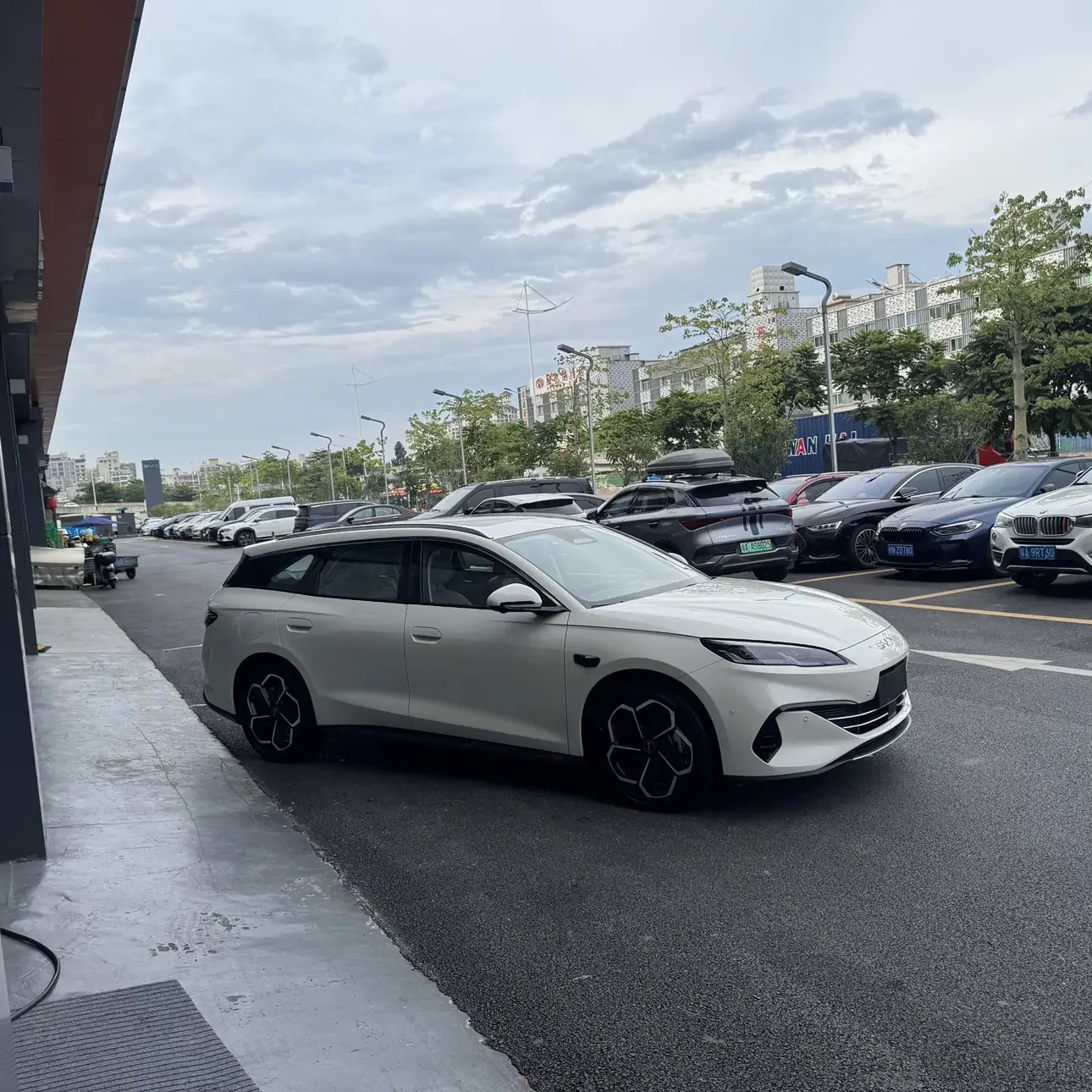 BYD Seal 06DM Travel Edition