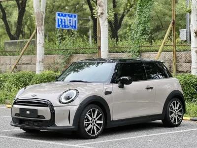 MINI 