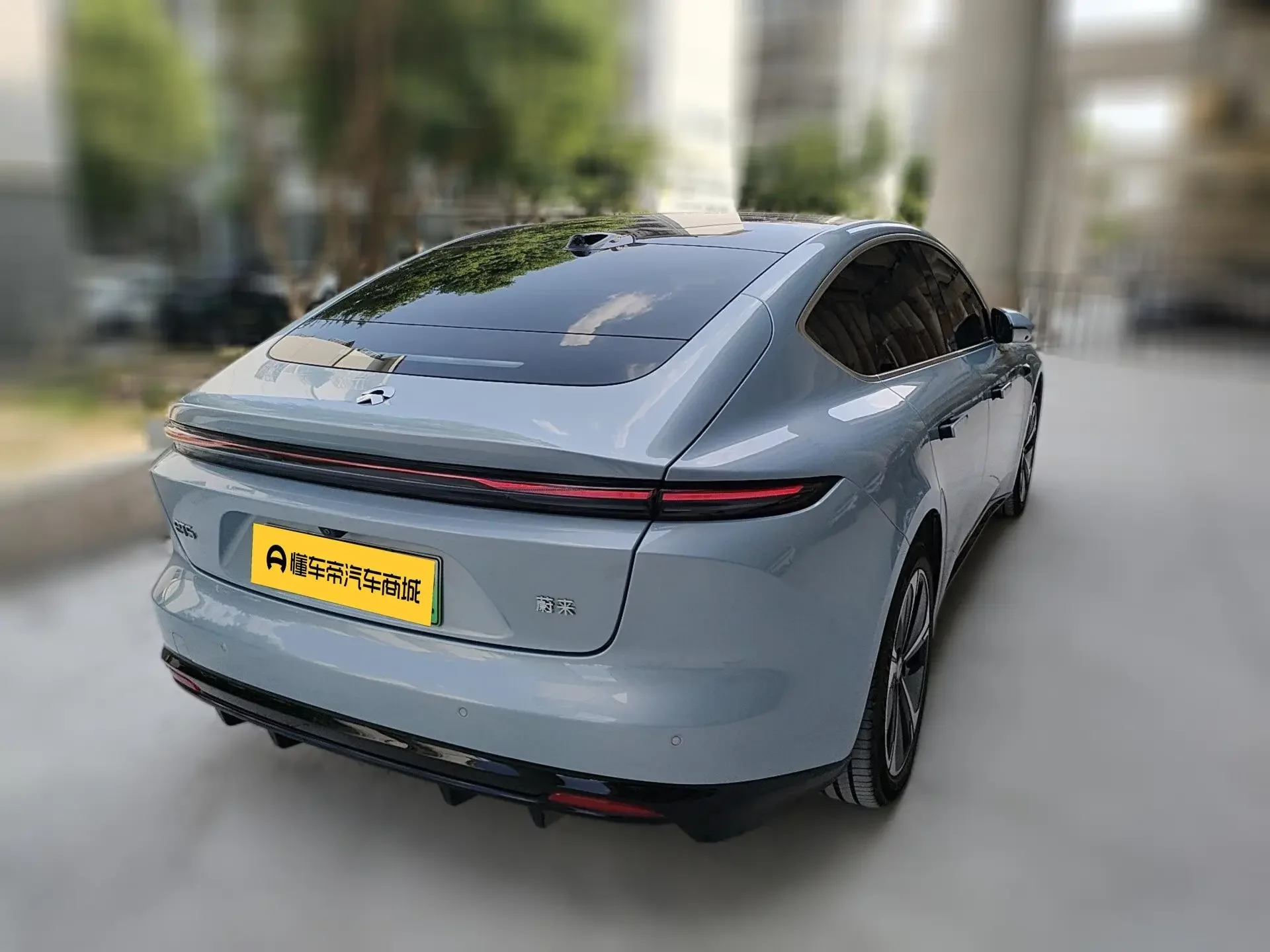 NIO ET5