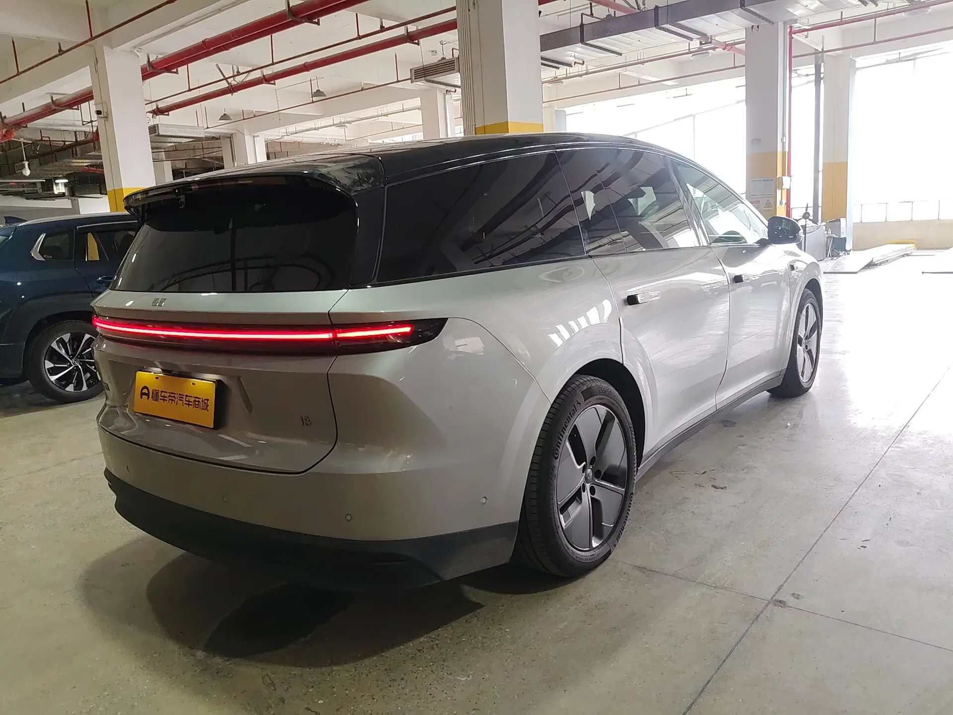 Li Ideal i8