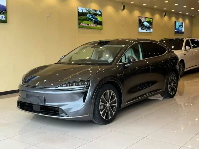 Luxeed Zhijie R7