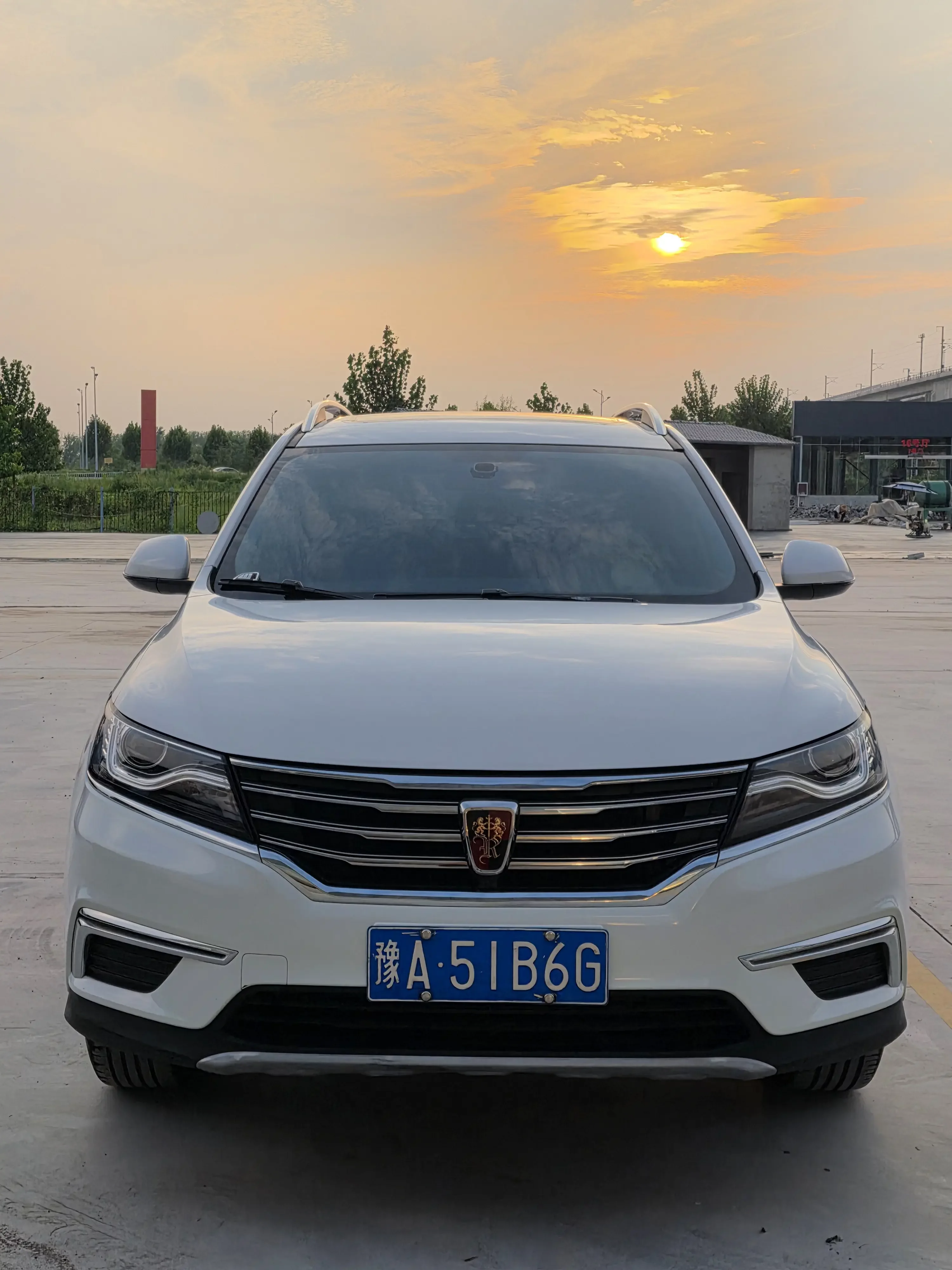 Roewe RX5