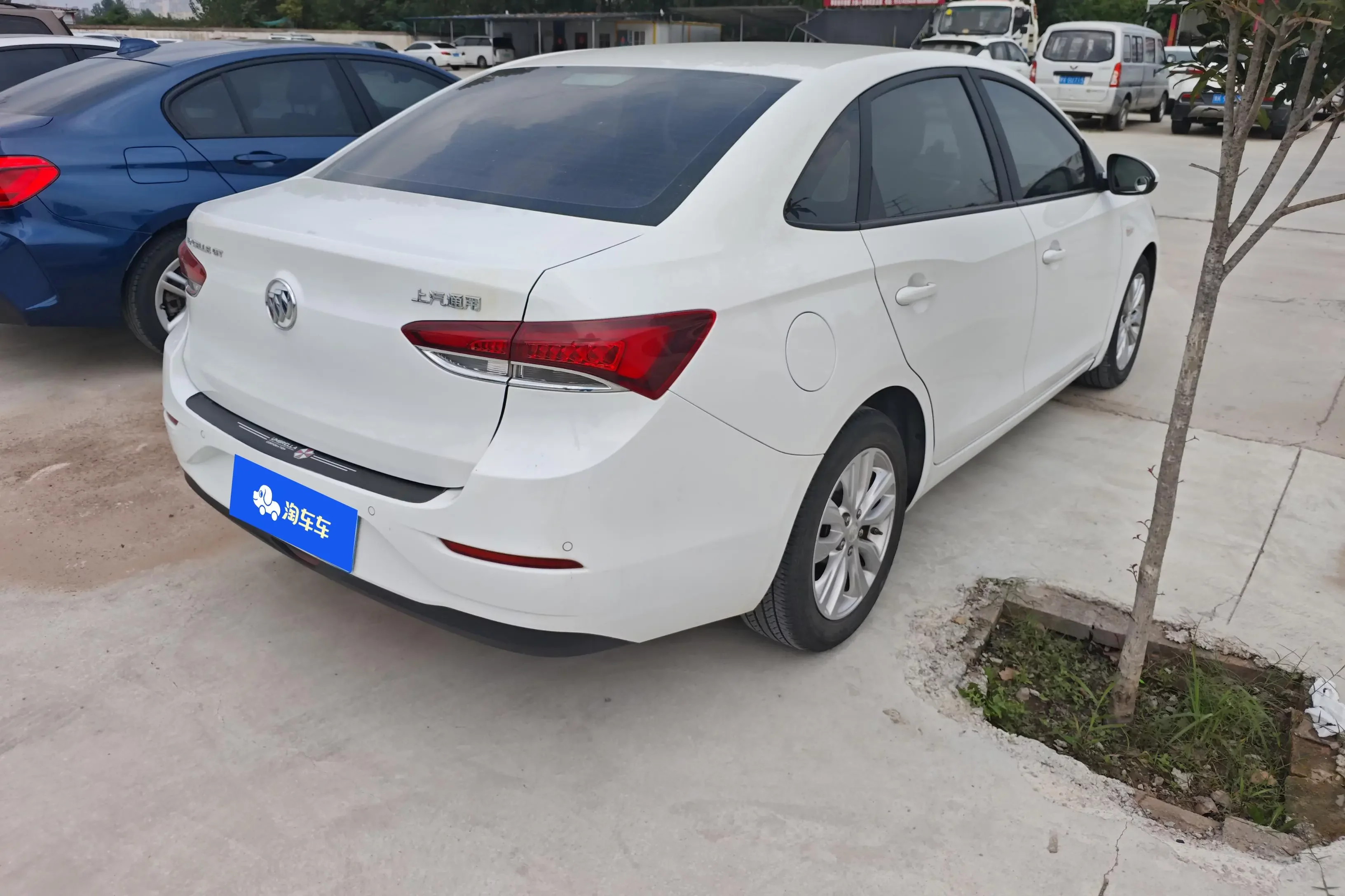 Buick Yinglang