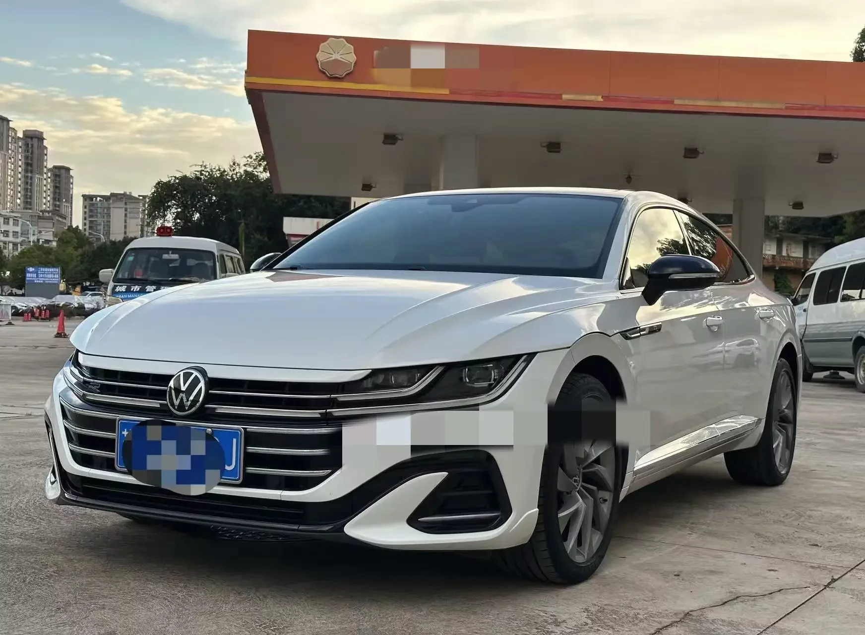 VOLKSWAGEN CC
