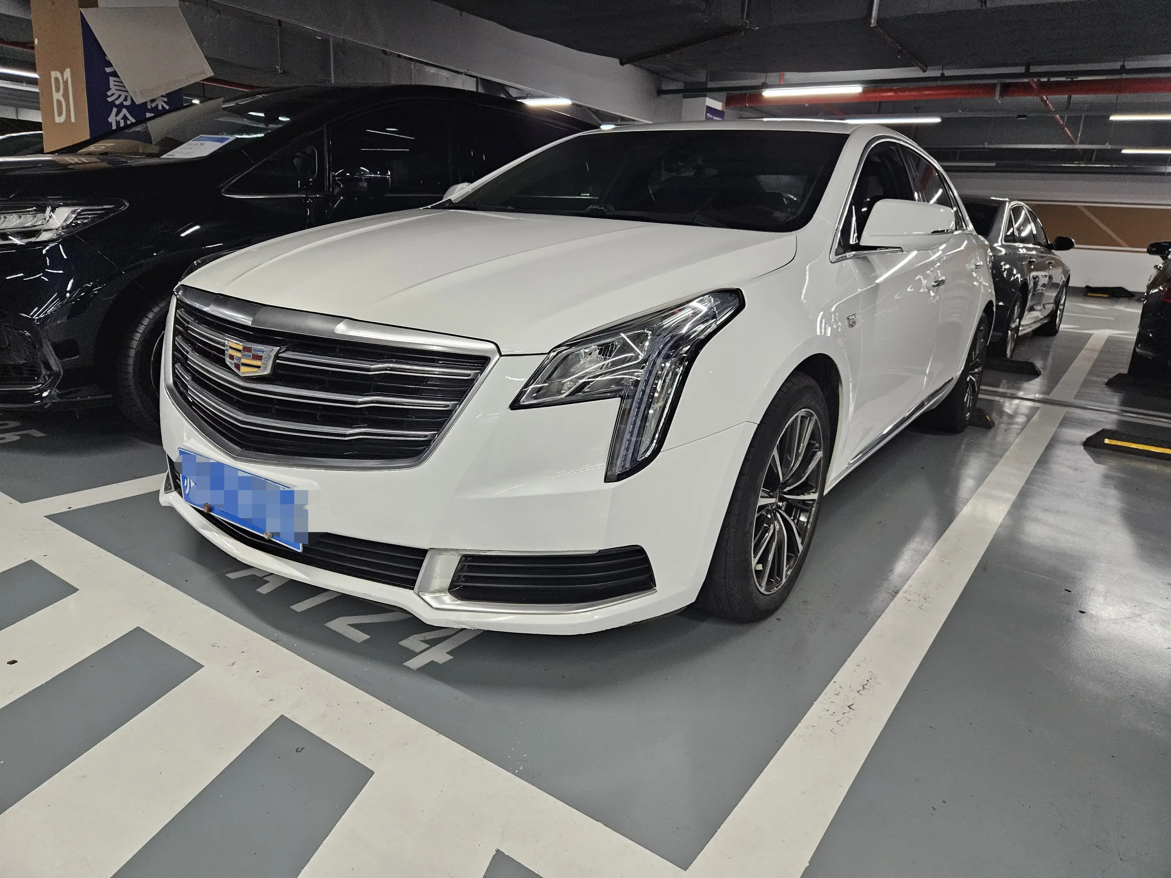 Cadillac XTS