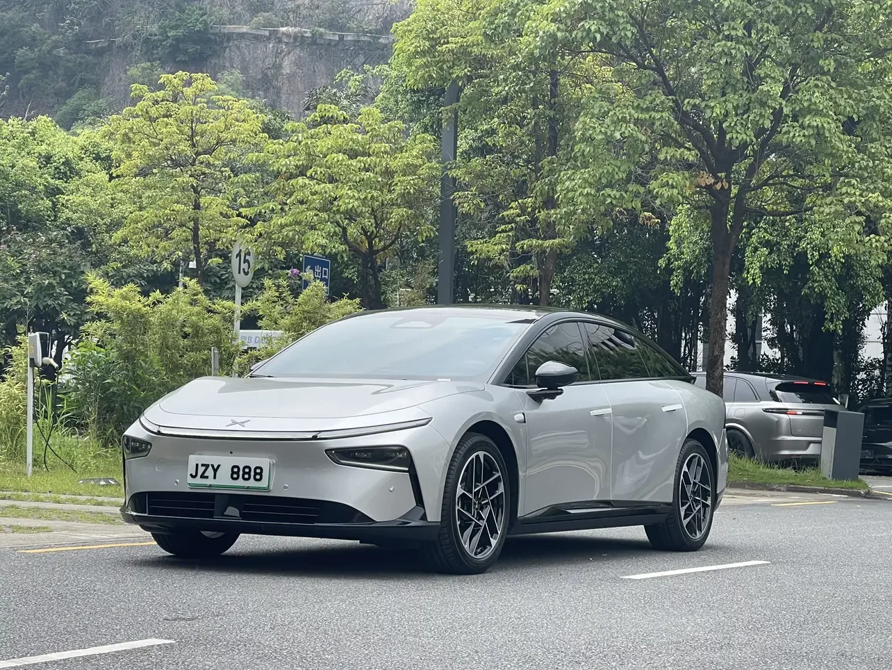Xpeng P7+