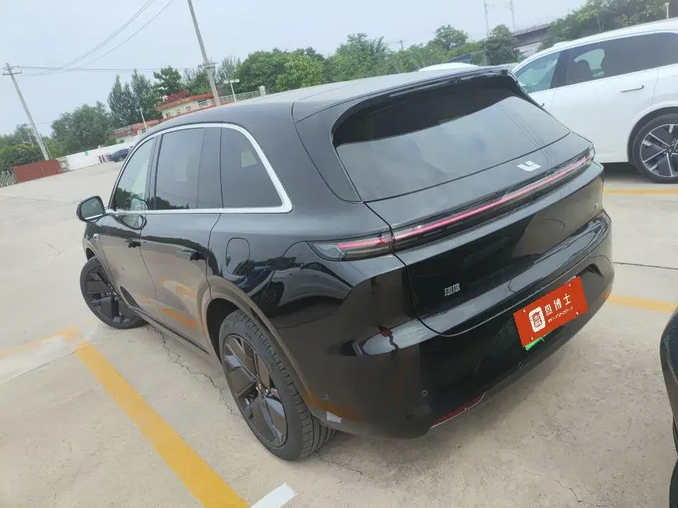 Li L6 (Ideal L6)