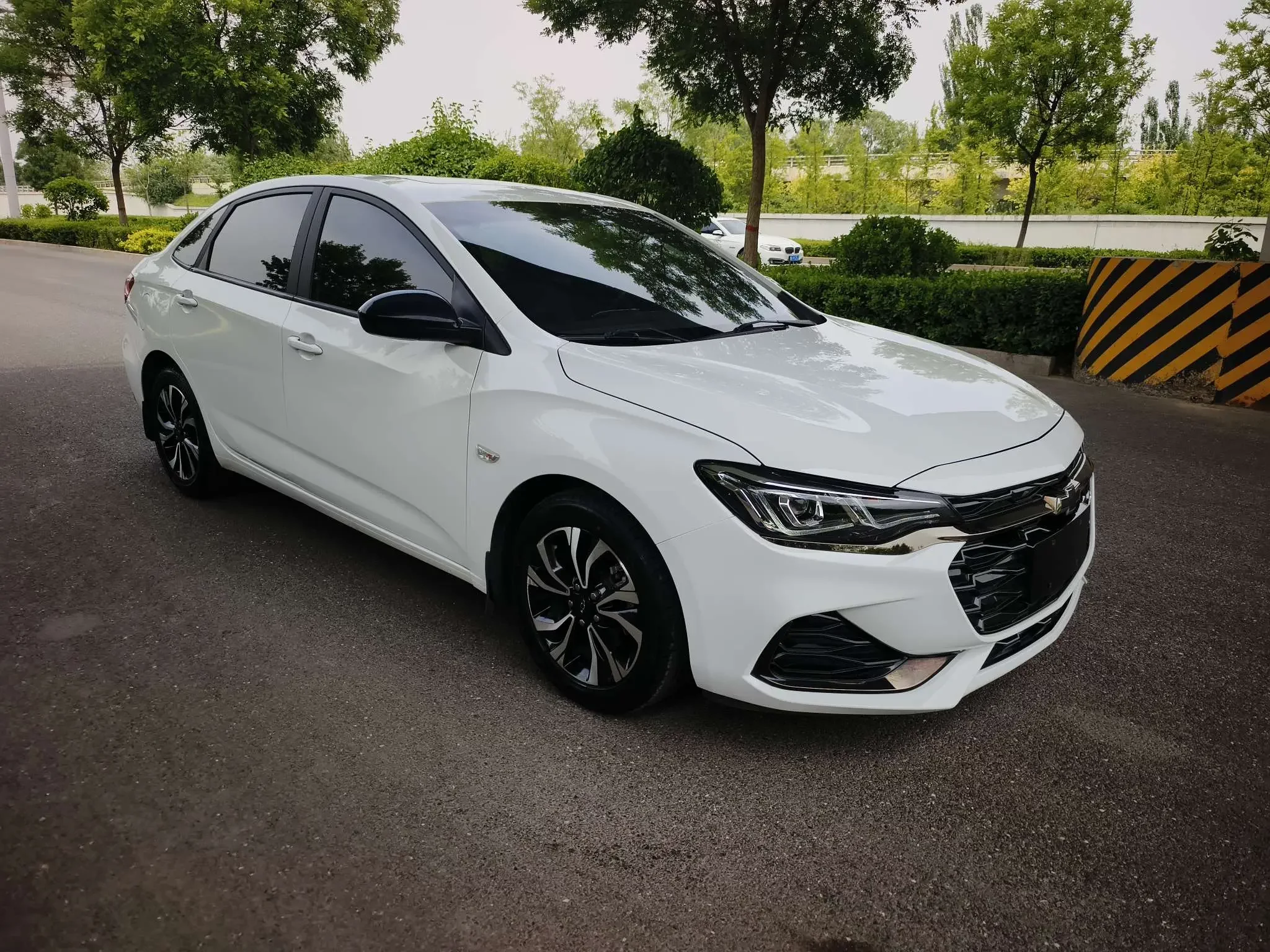 Chevrolet Monza (Cruze)