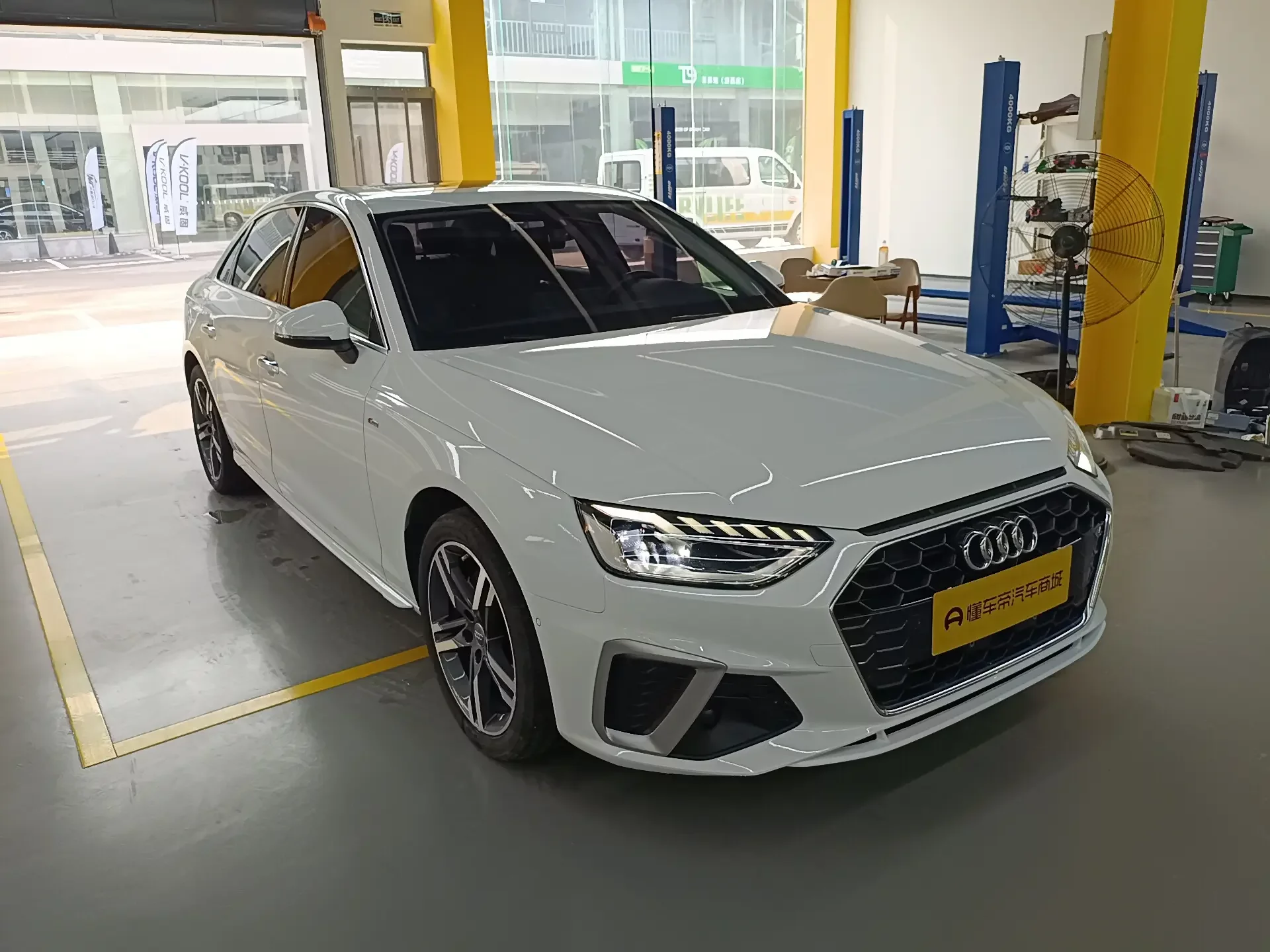 Audi A4L