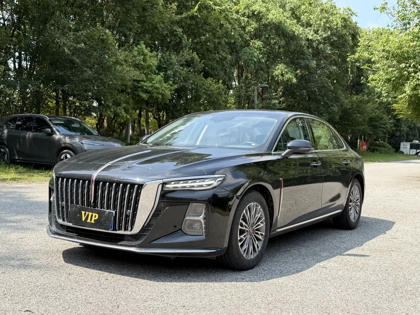 Hongqi H5