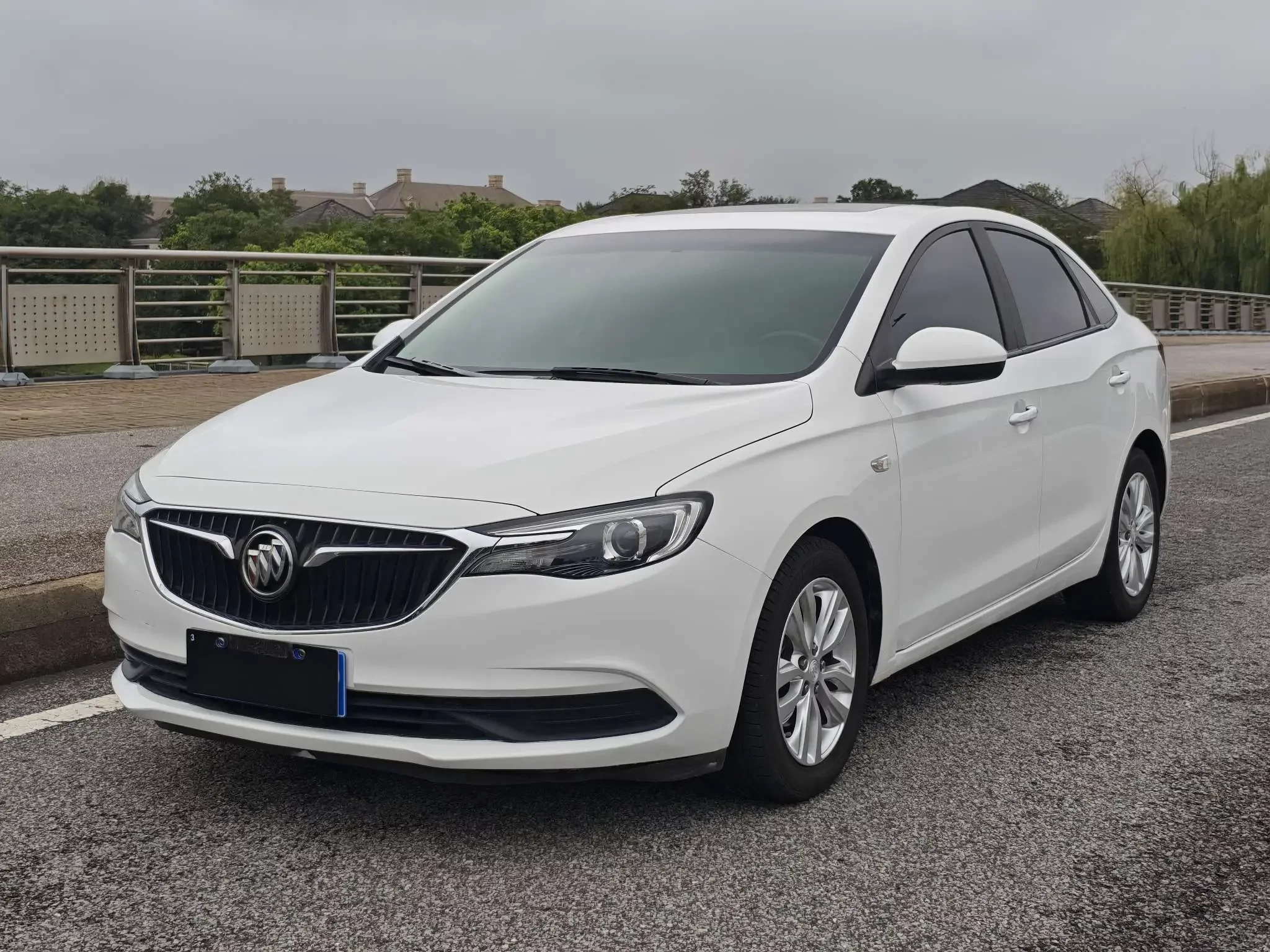 Buick Yinglang