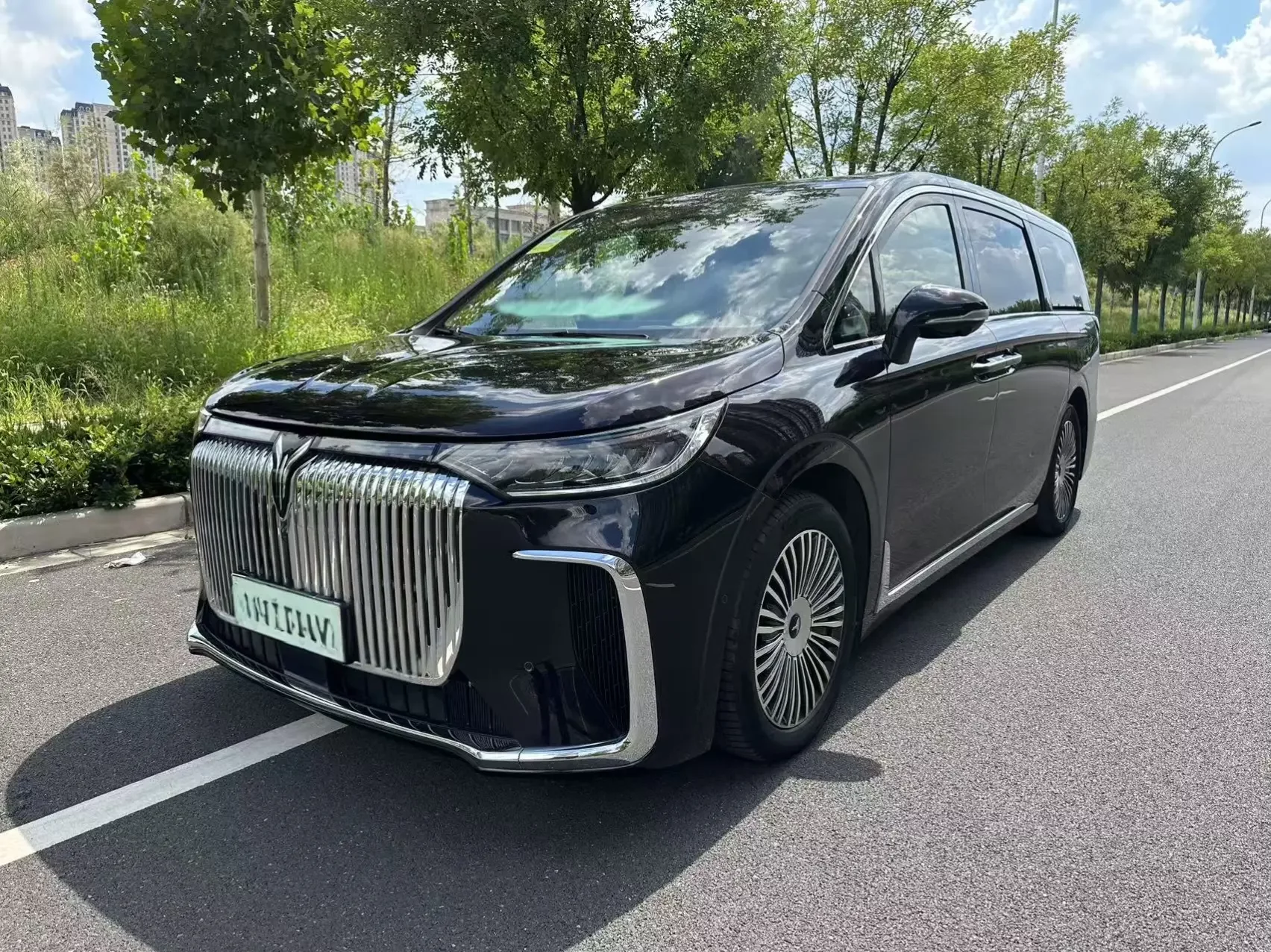 Voyah Lantu Dreamer PHEV