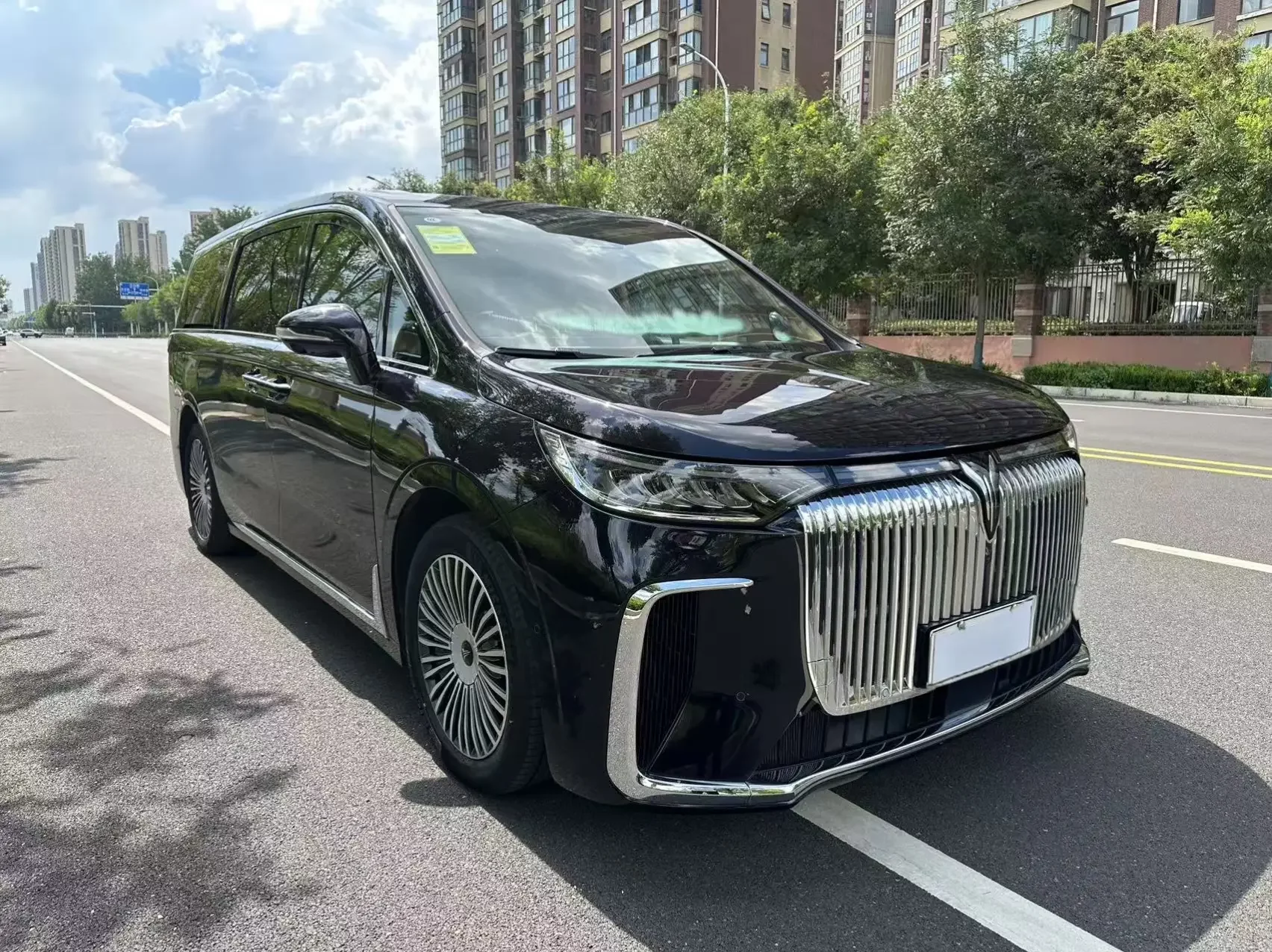 Voyah Lantu Dreamer PHEV