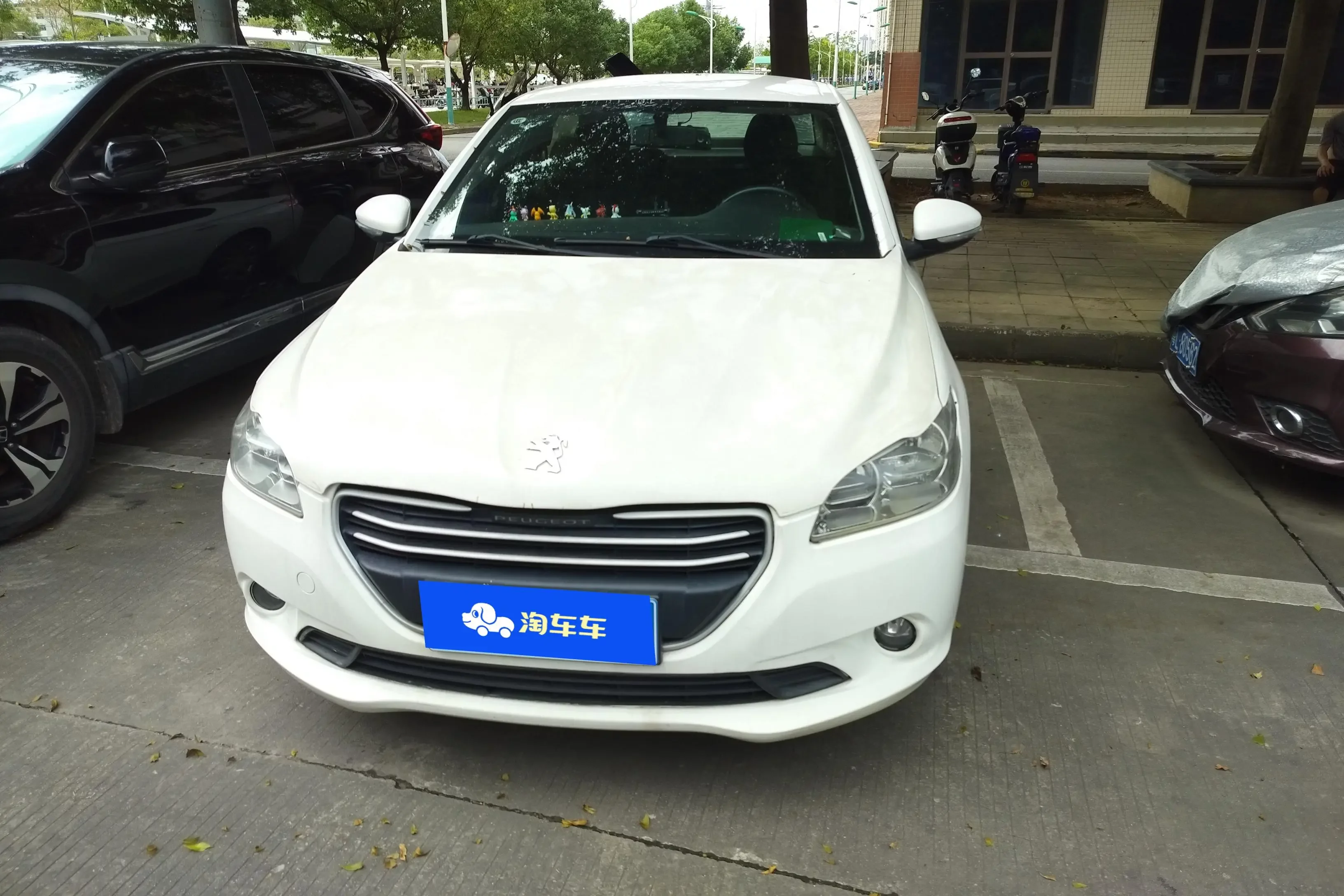 Peugeot 301