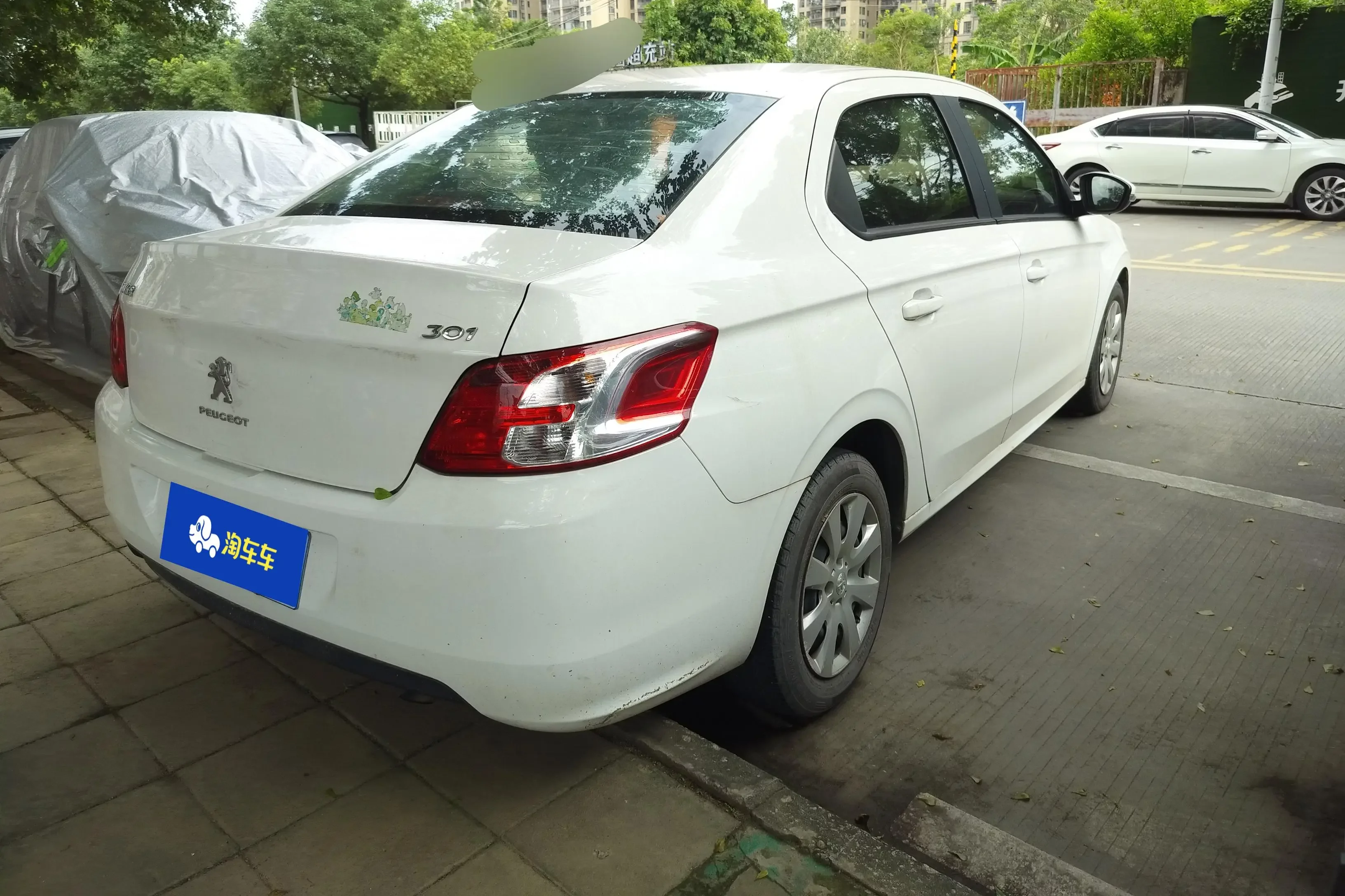 Peugeot 301