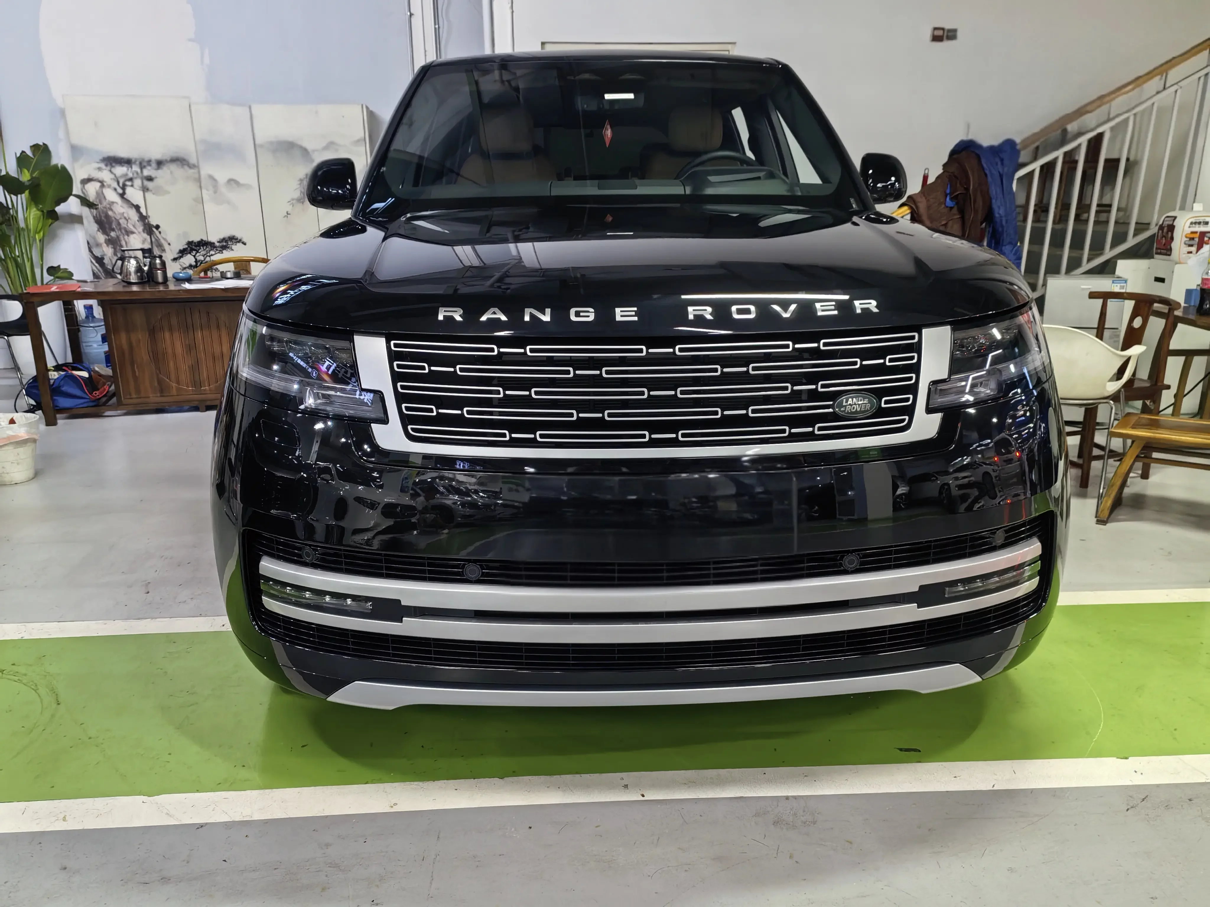 Land Rover range rover
