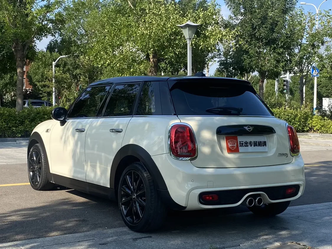 MINI MINI