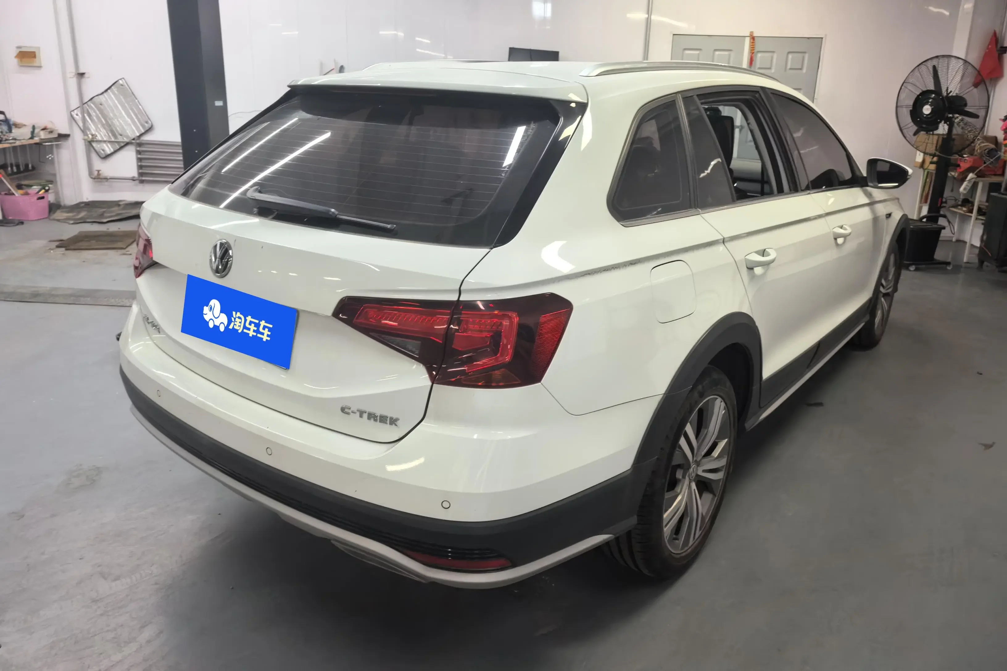 Volkswagen C-TREK Weiling