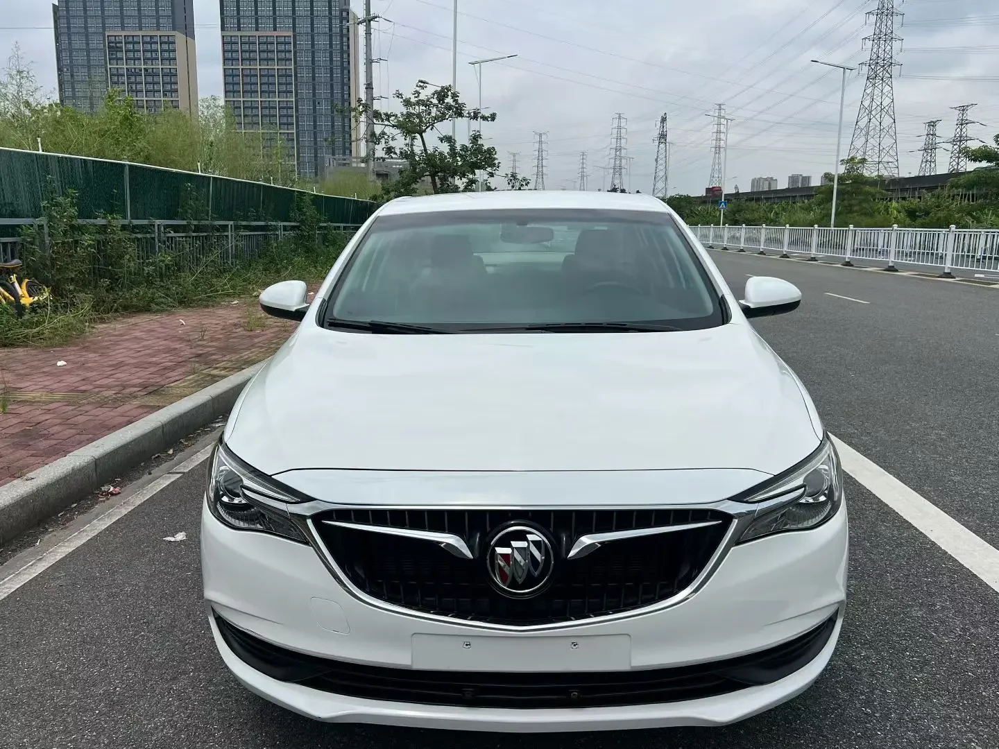 Buick Yinglang