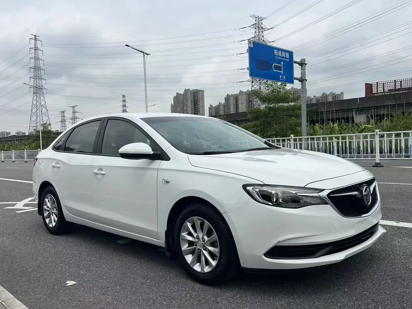 Buick Yinglang