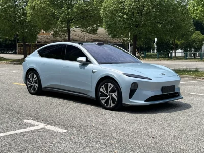 NIO ET5