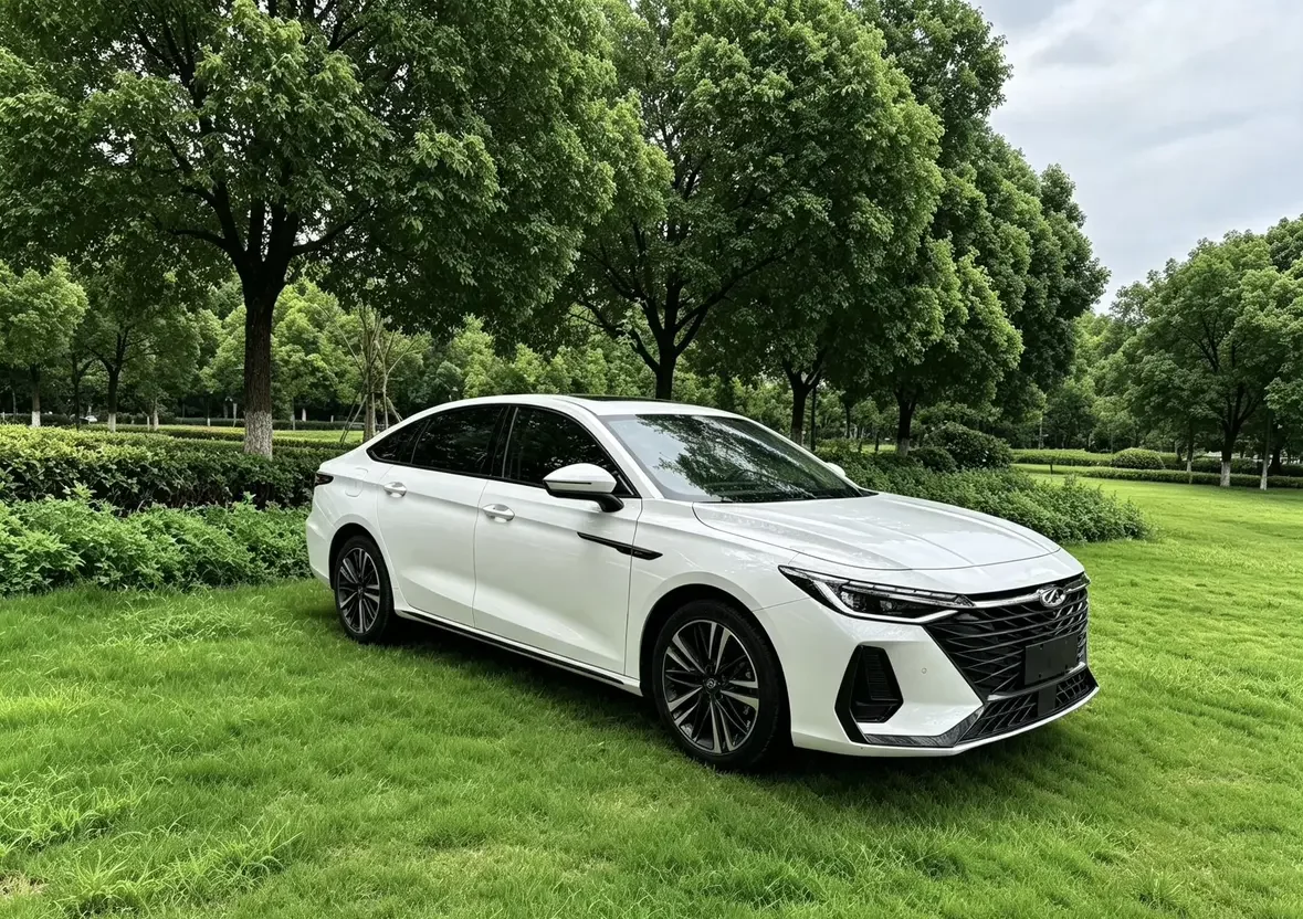 Chery Arrizo 8