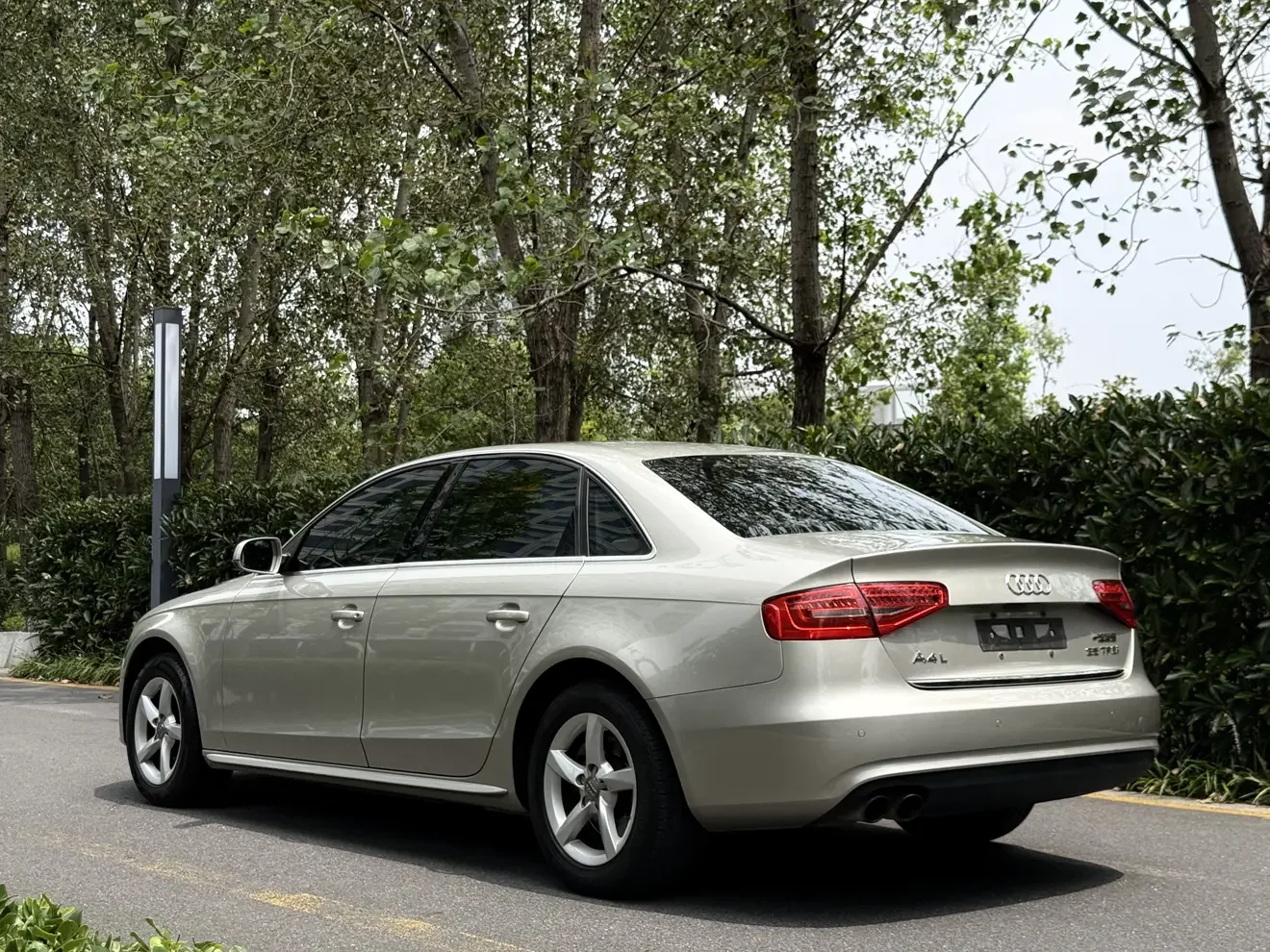 Audi A4L