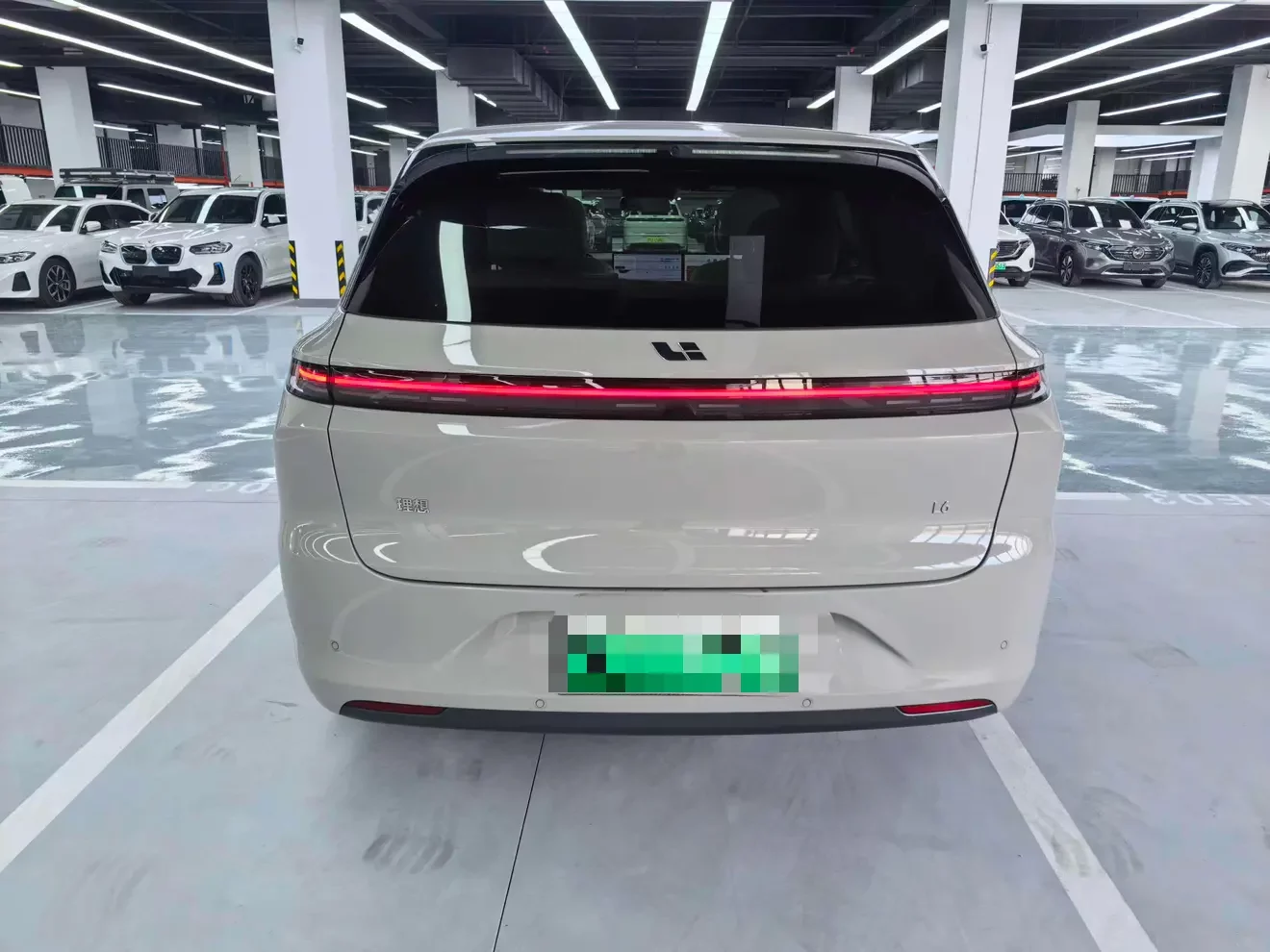 Li L6 (Ideal L6)