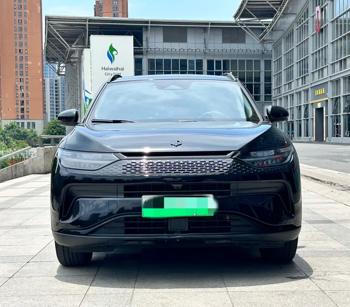 Leapmotor Zero running C11