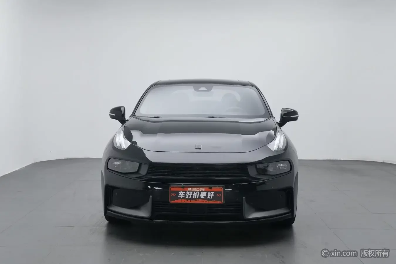 Lynk & Co 03