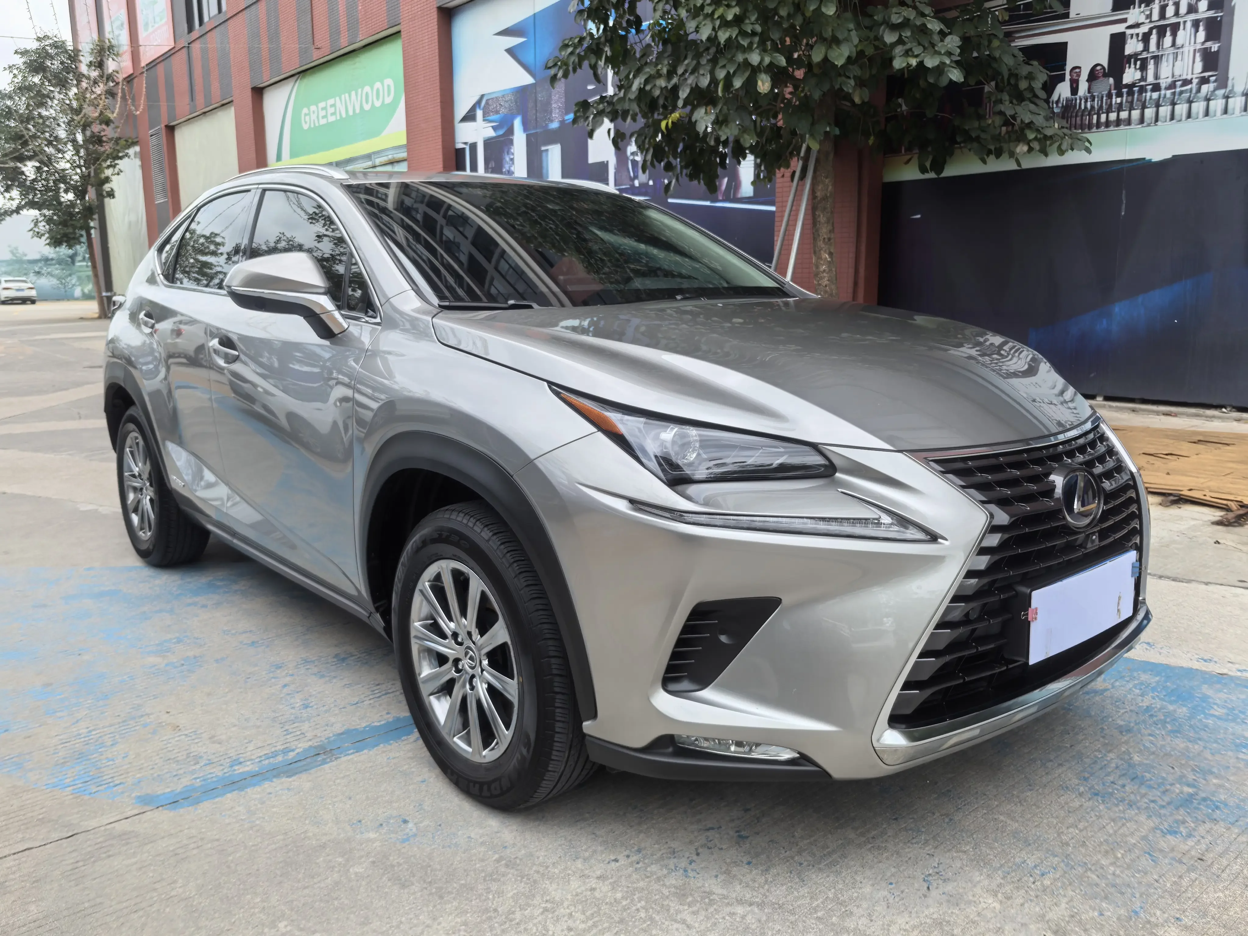 Lexus NX