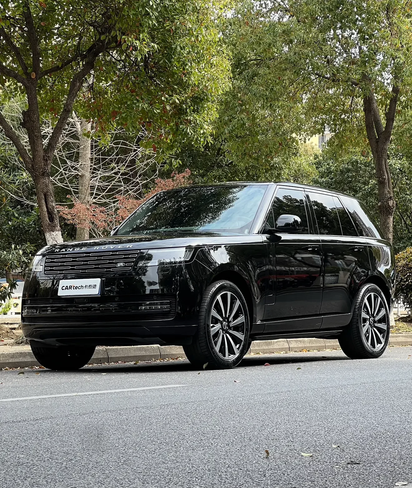 Land Rover range rover