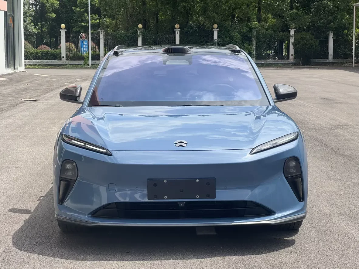 NIO ET5T