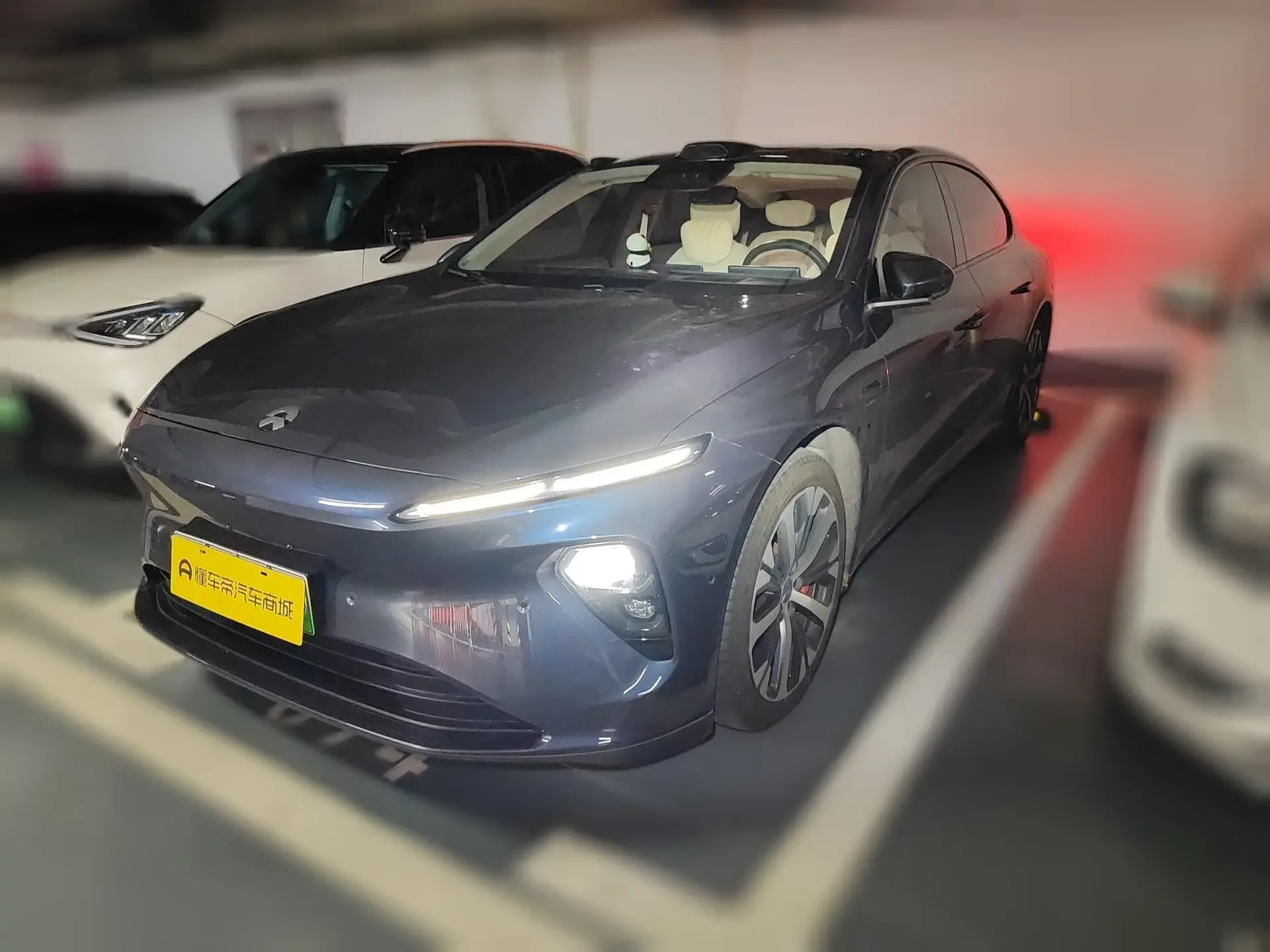 NIO ET7
