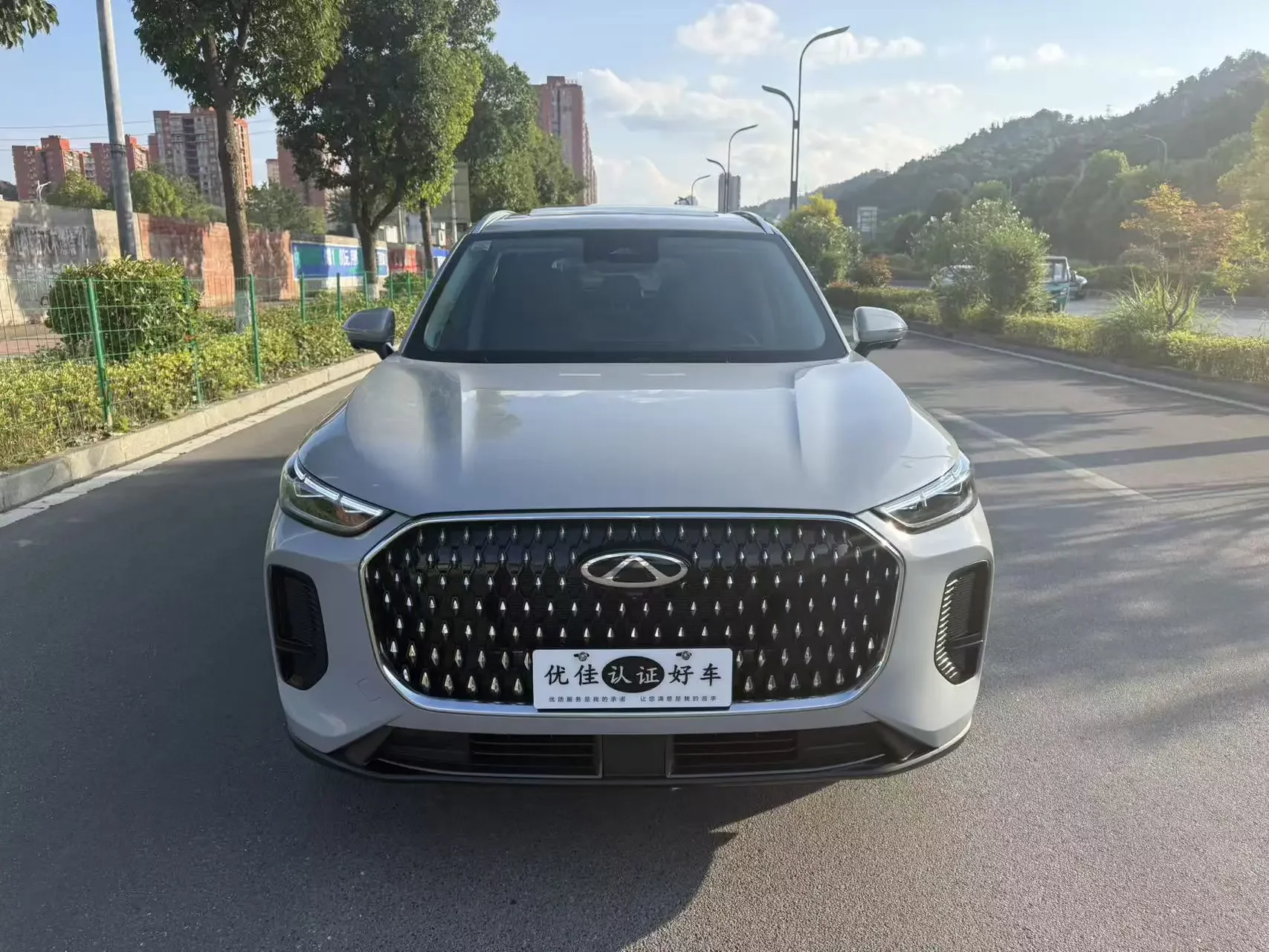 Chery Tiggo 8L