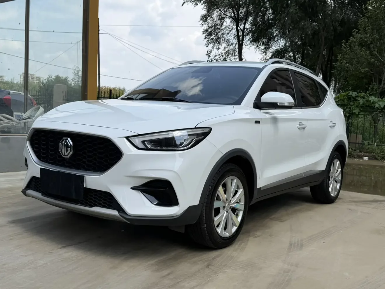 MG ZS